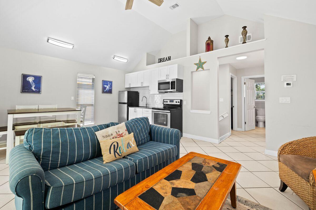 69 Crystal Beach Drive, UNIT 4