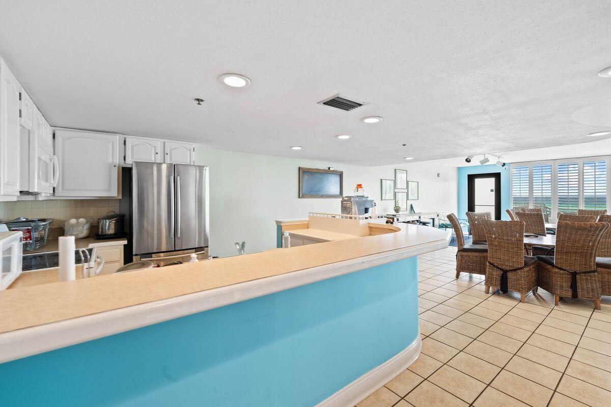 4100 E Co Highway 30A, # 904