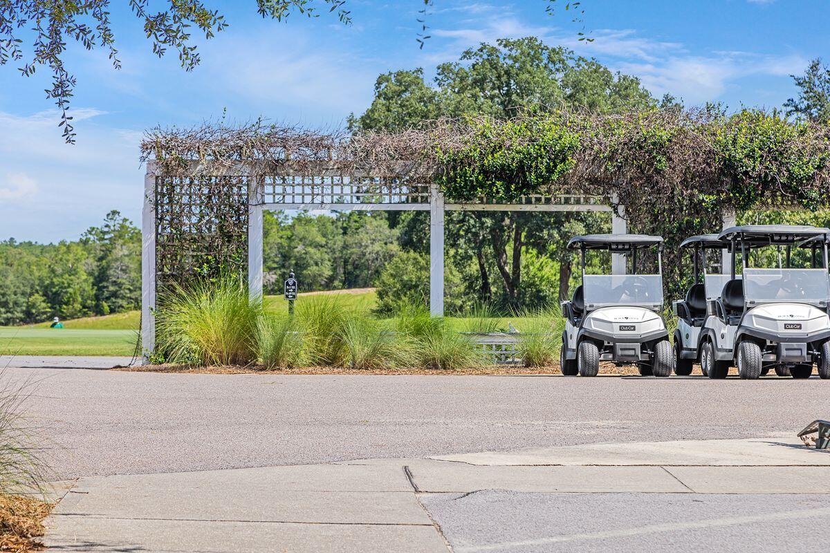 108 Blackstone Lane, DeFuniak Springs
