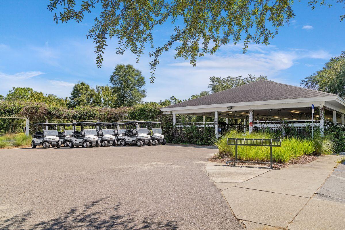 108 Blackstone Lane, DeFuniak Springs