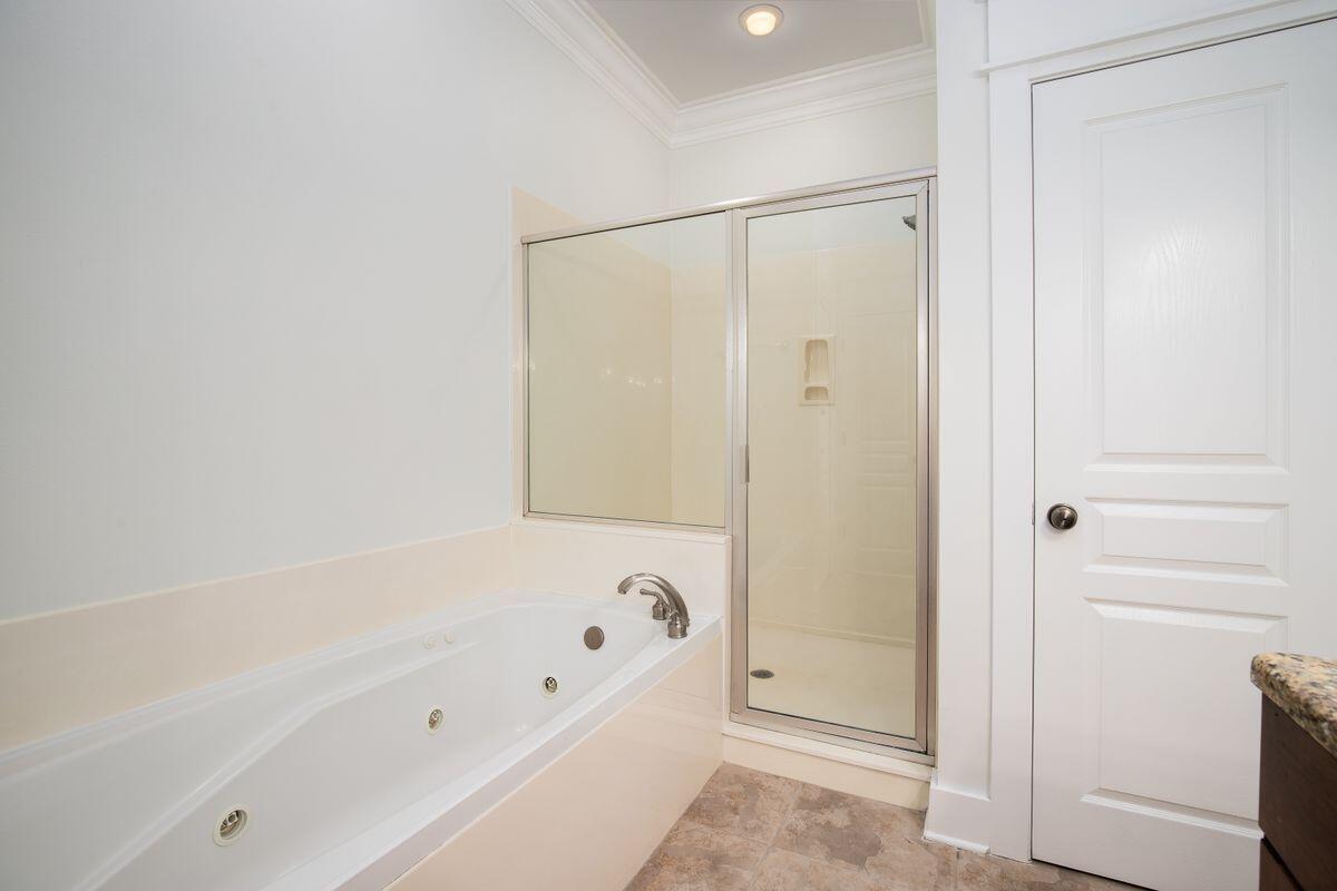 117 E Lifeguard Loop