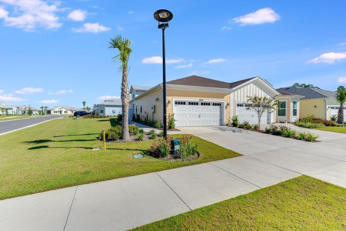 8628 Coral Reef Way