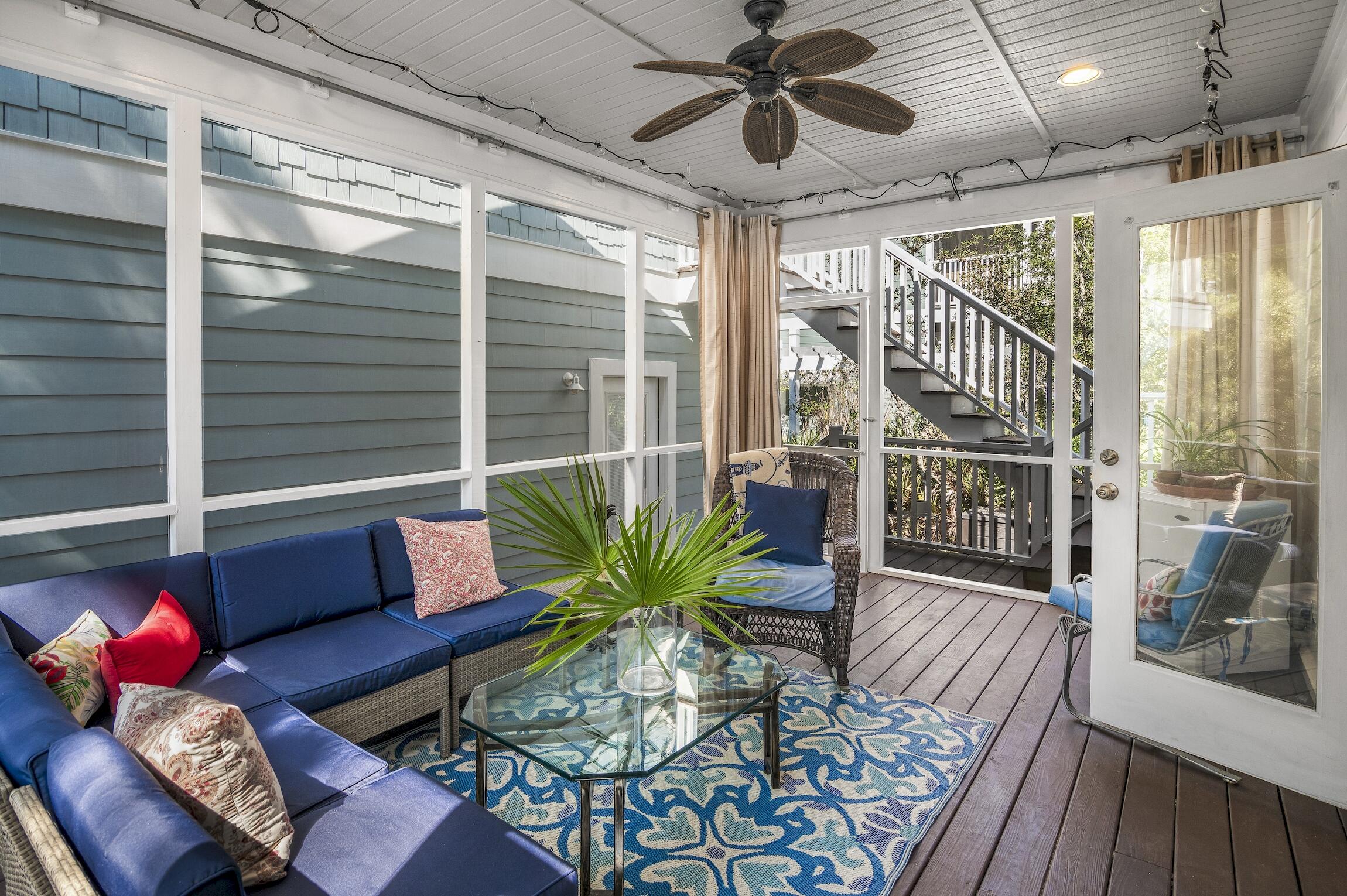 253 N Andalusia Avenue