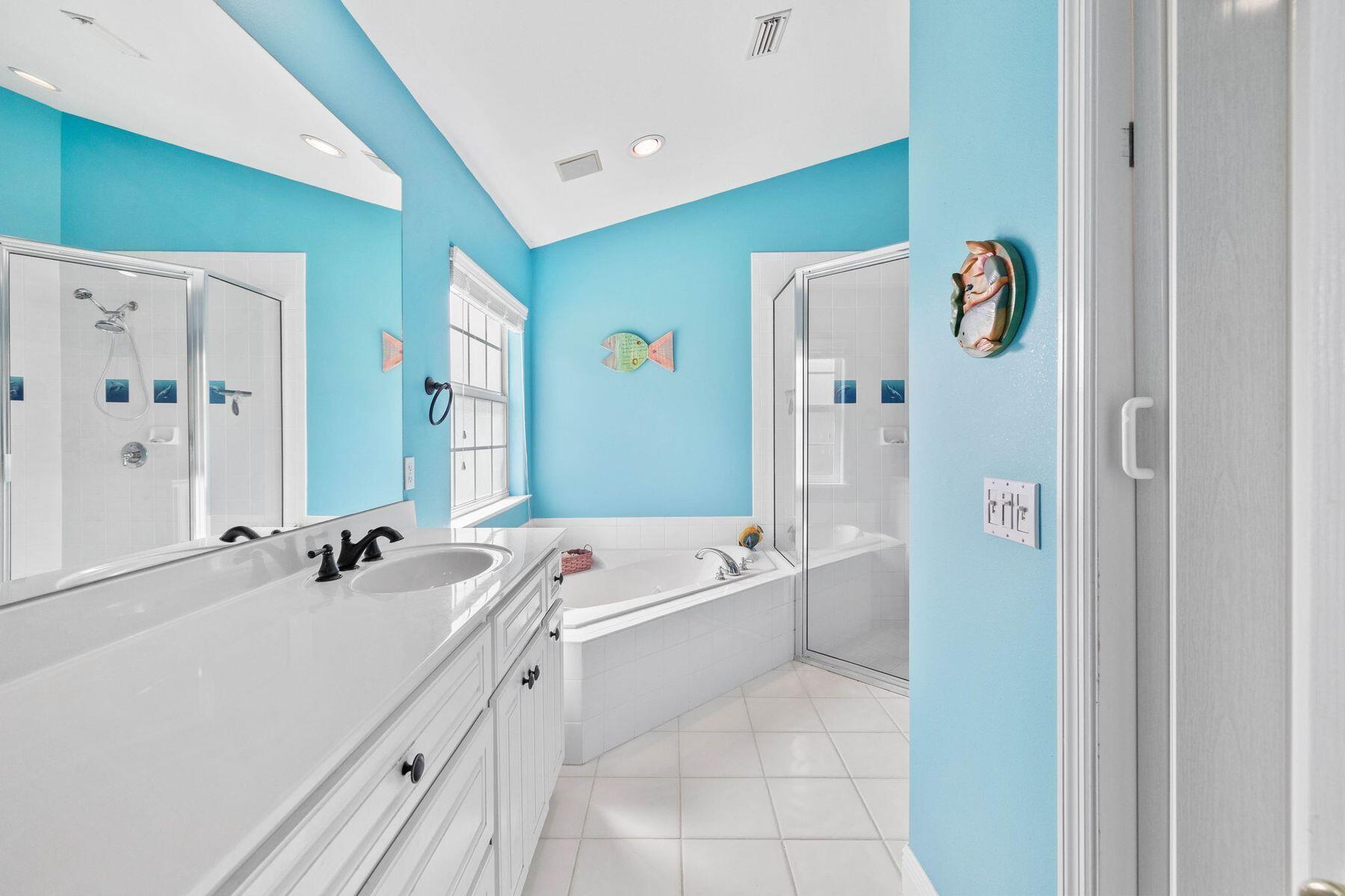 21004 S Lakeview Drive