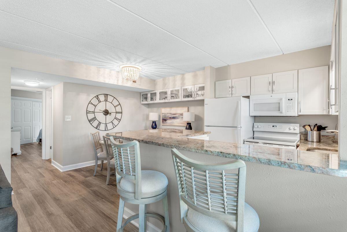 1030 E Highway 98, 105A