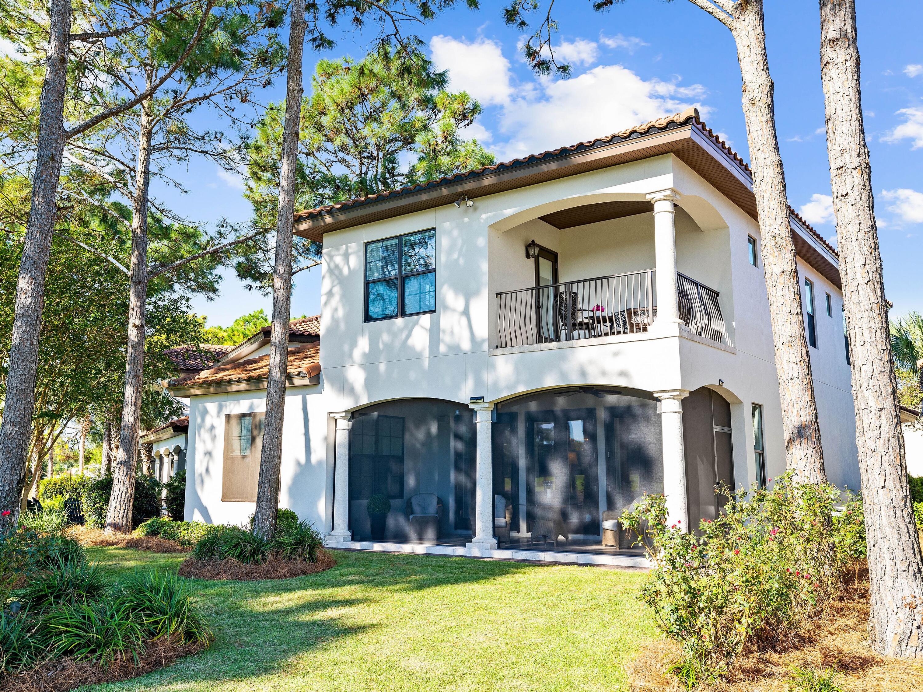 1889 Baytowne Loop