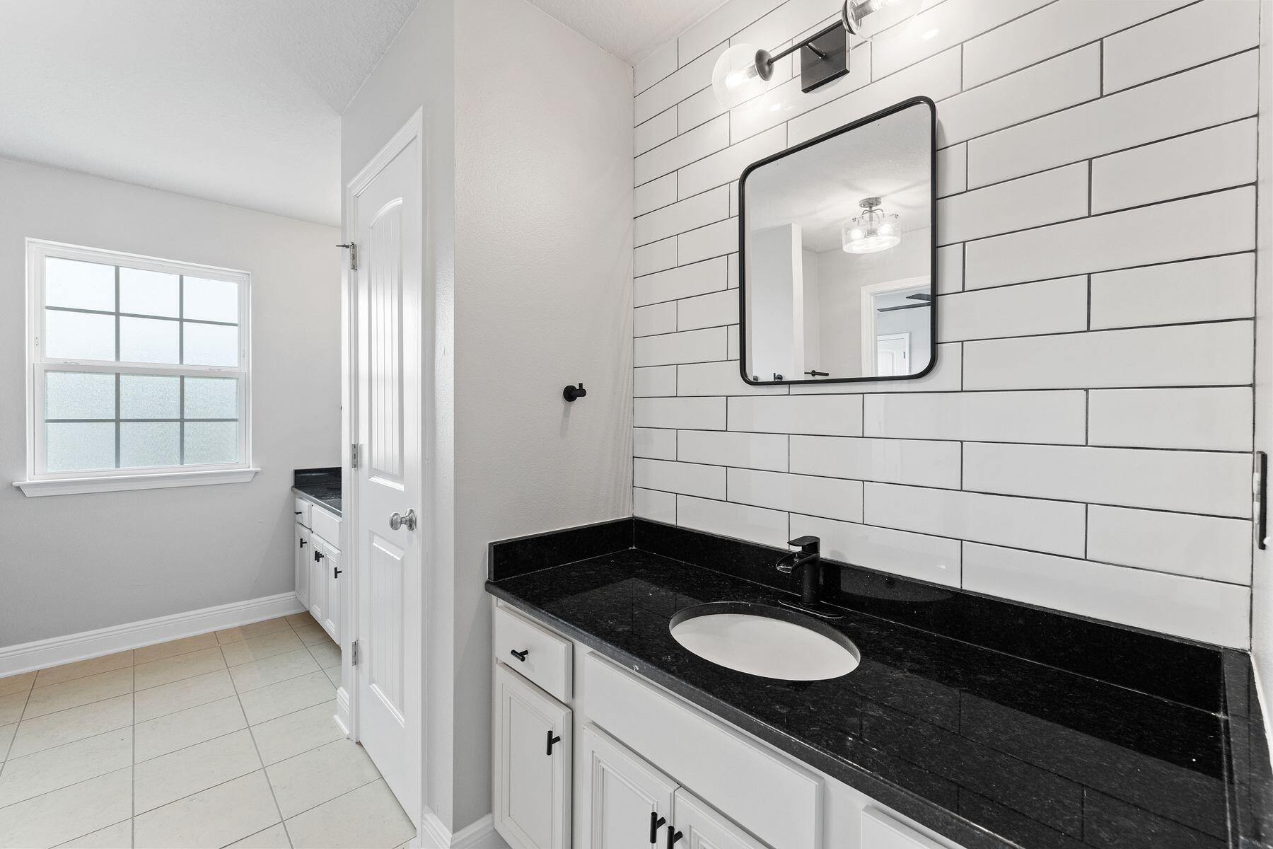 130 Mosaic Oaks Circle