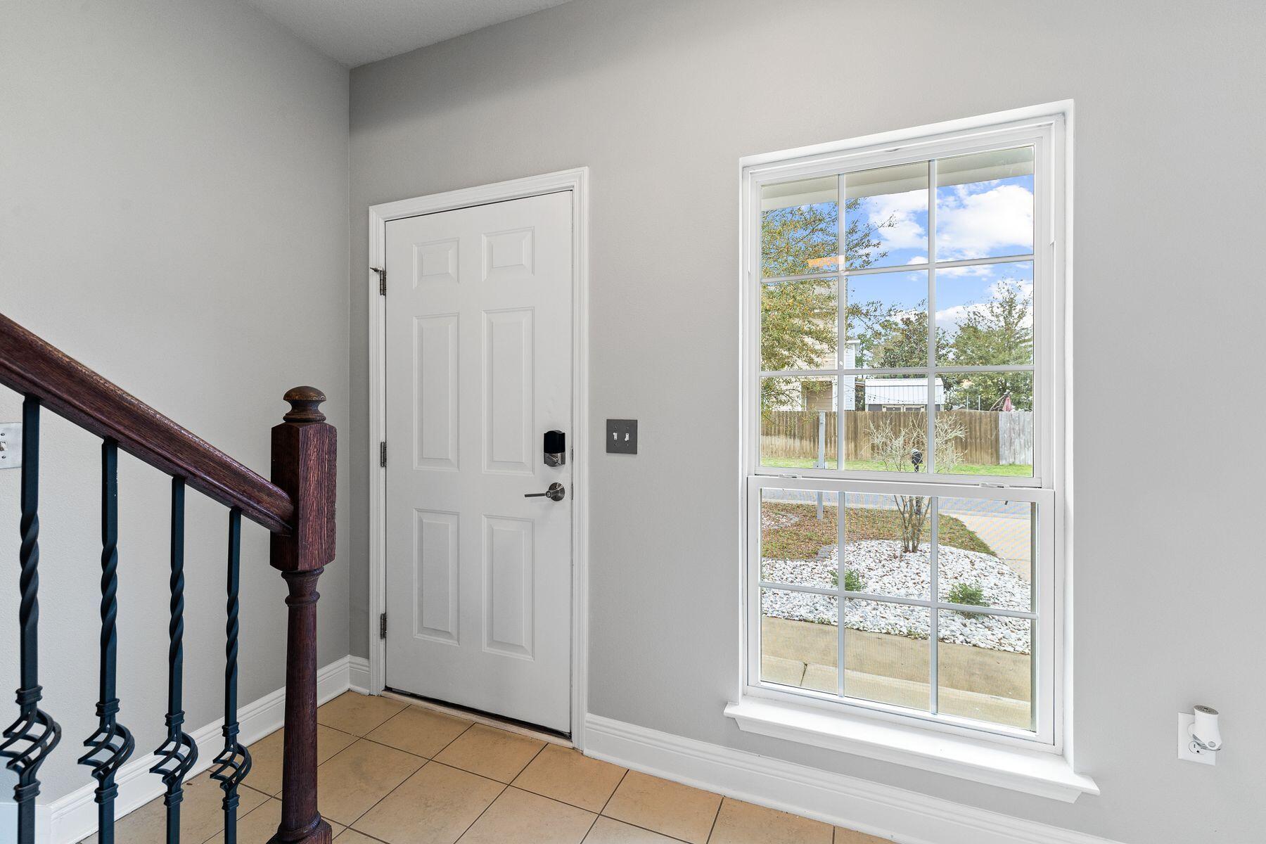 130 Mosaic Oaks Circle