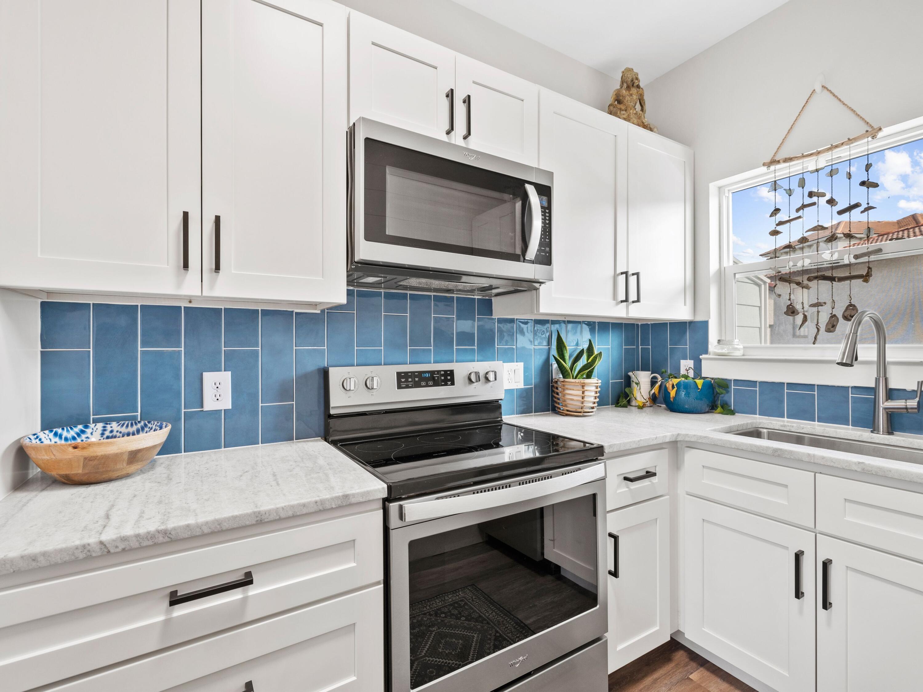 209 Blue Mountain Road, 302