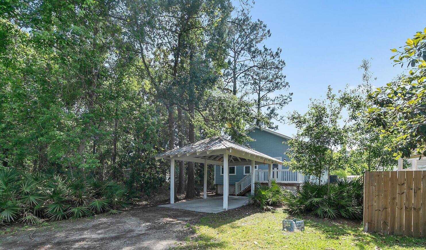 1536 N County Hwy 393