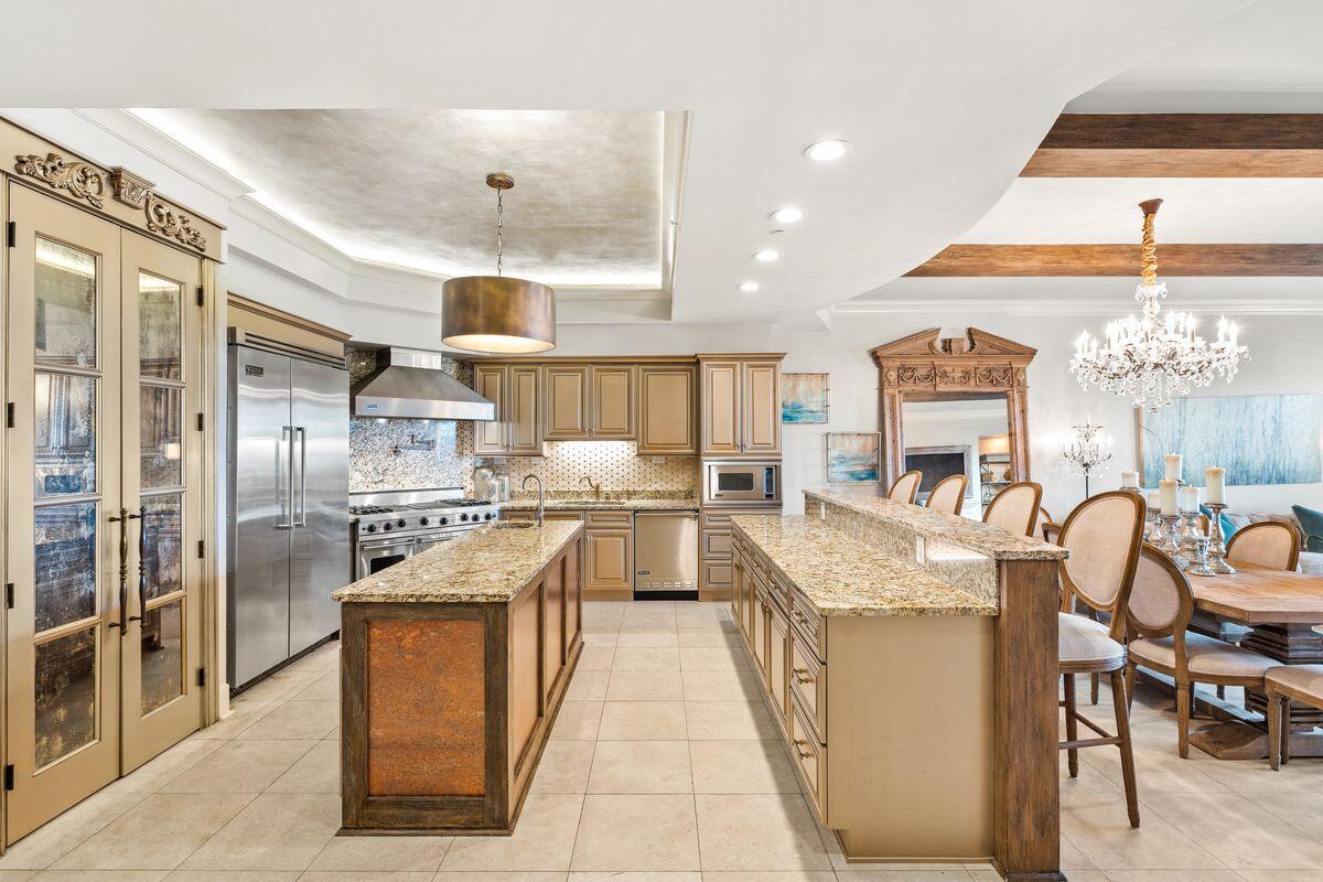 1363 W County Highway 30A, 3112