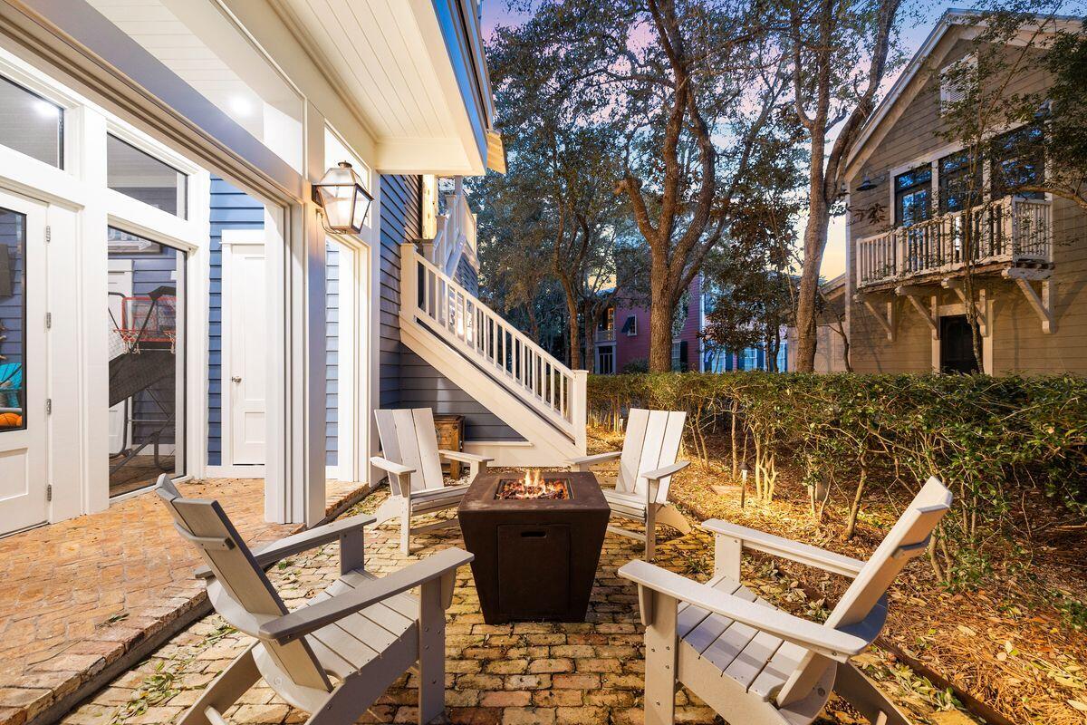408 Western Lake Drive
