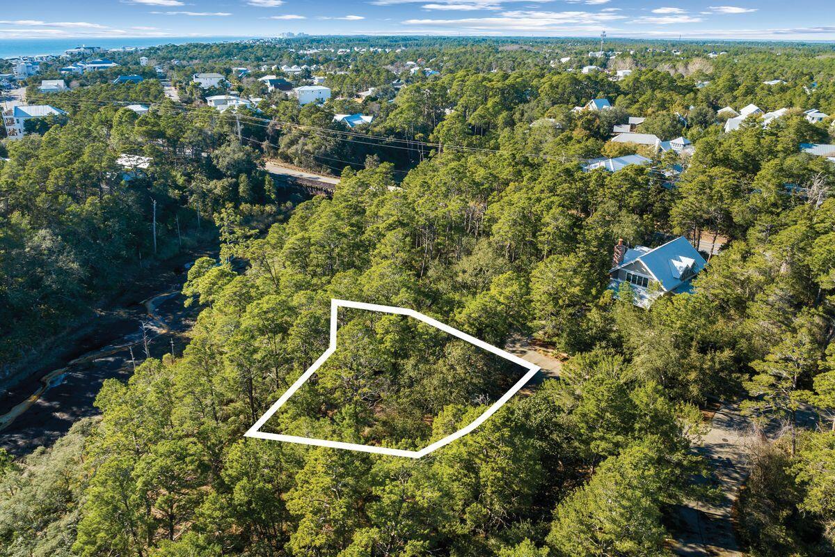 12-1 Wood Lily Lane