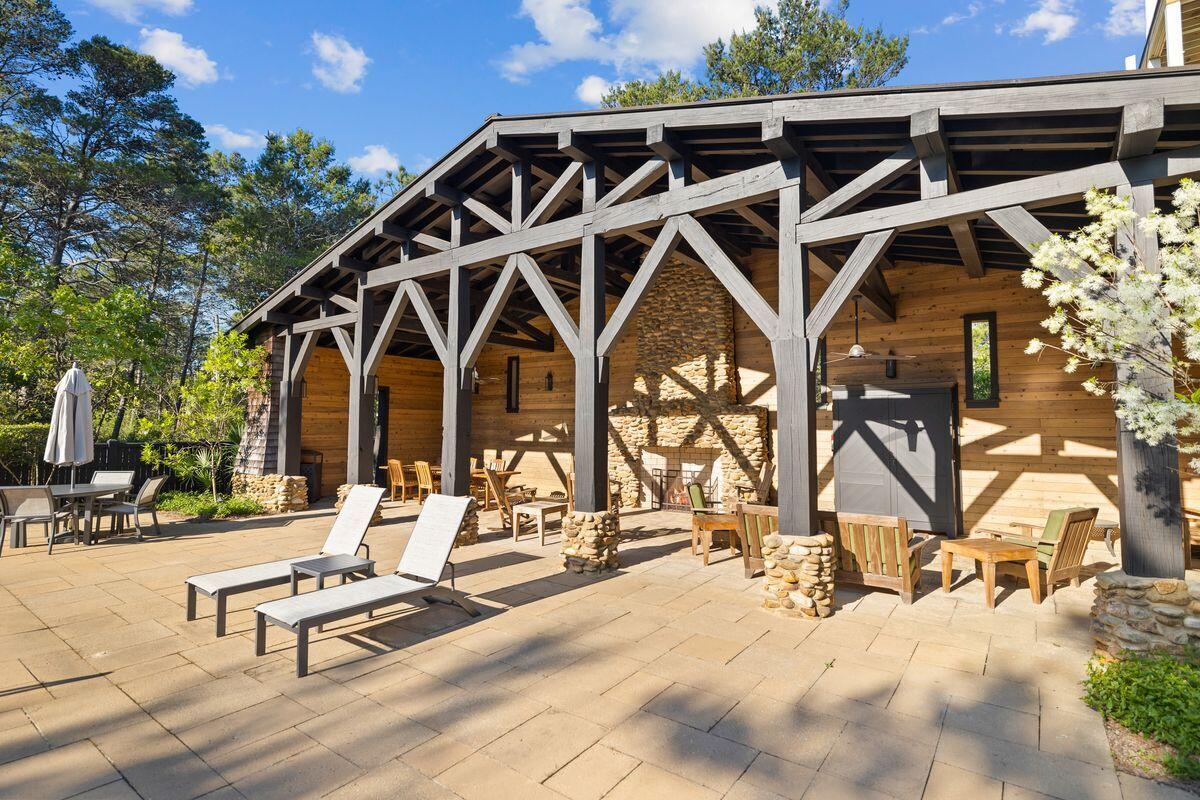 12-1 Wood Lily Lane