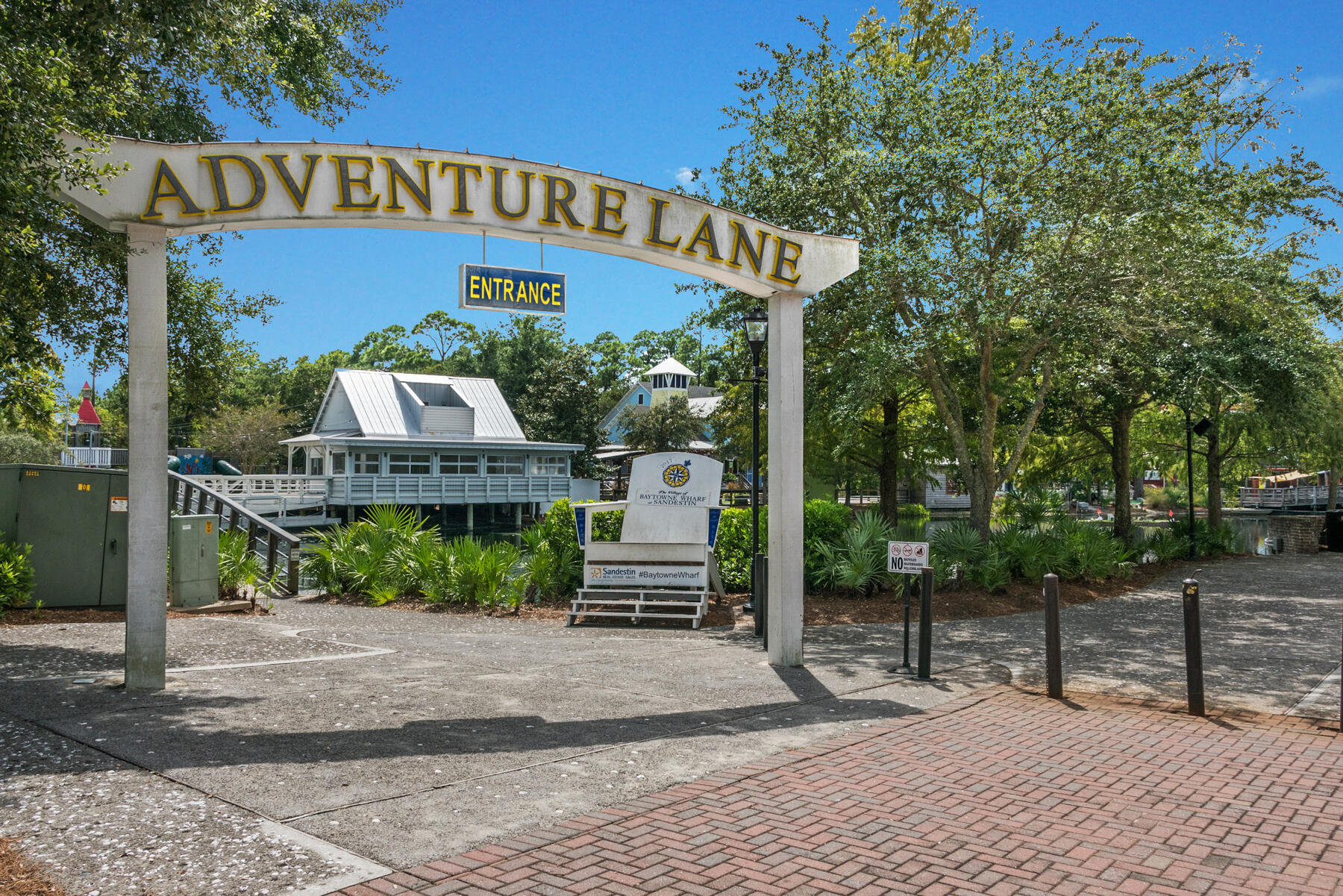 9200 Baytowne Wharf Boulevard, 545/547