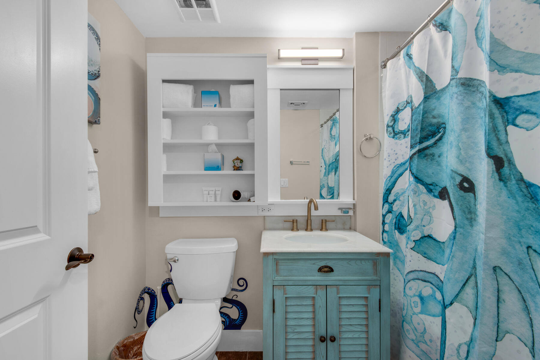 9200 Baytowne Wharf Boulevard, 545/547