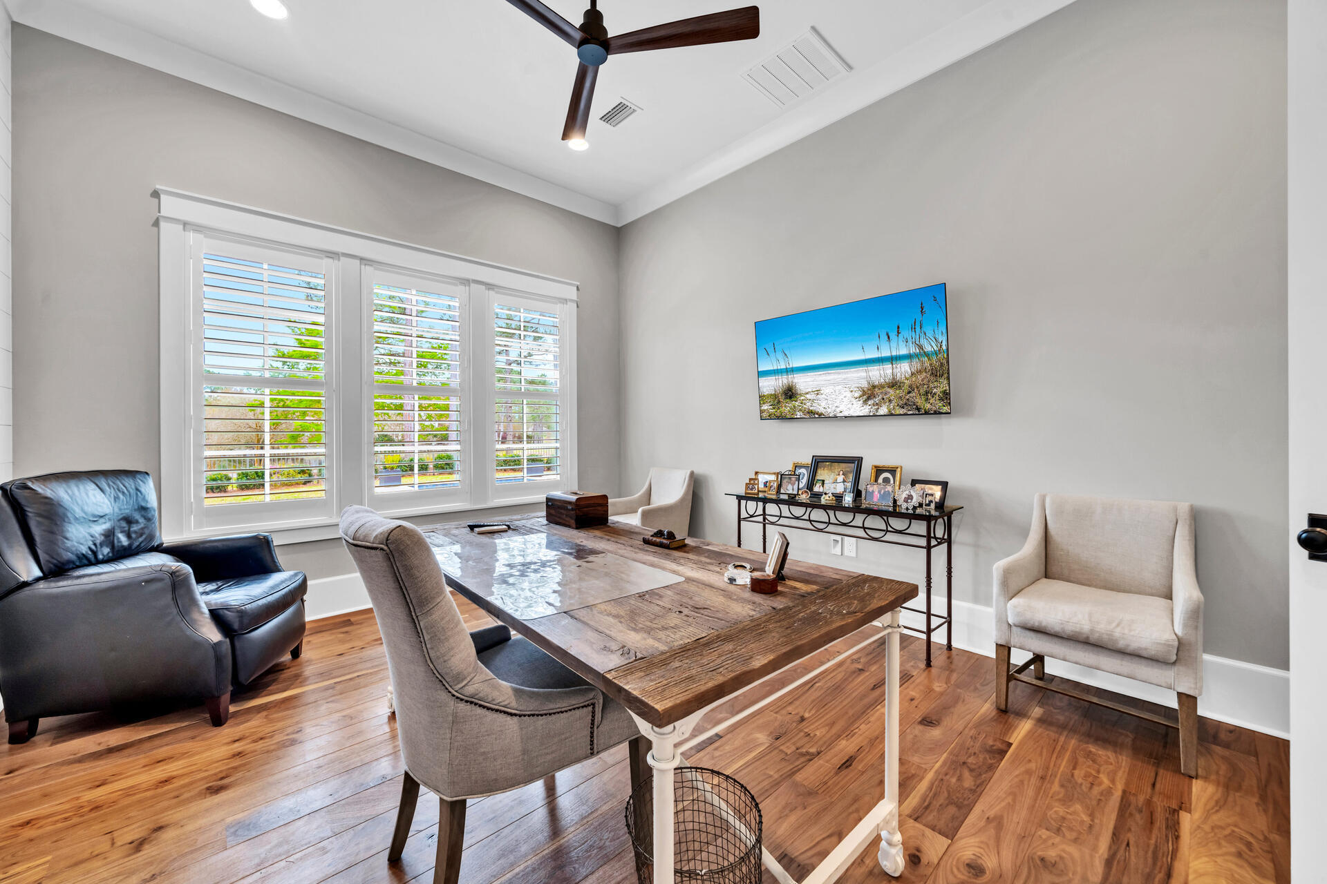 1542 N Baytowne Avenue