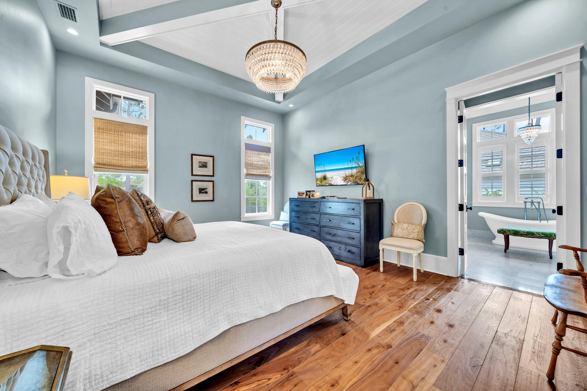 1542 N Baytowne Avenue