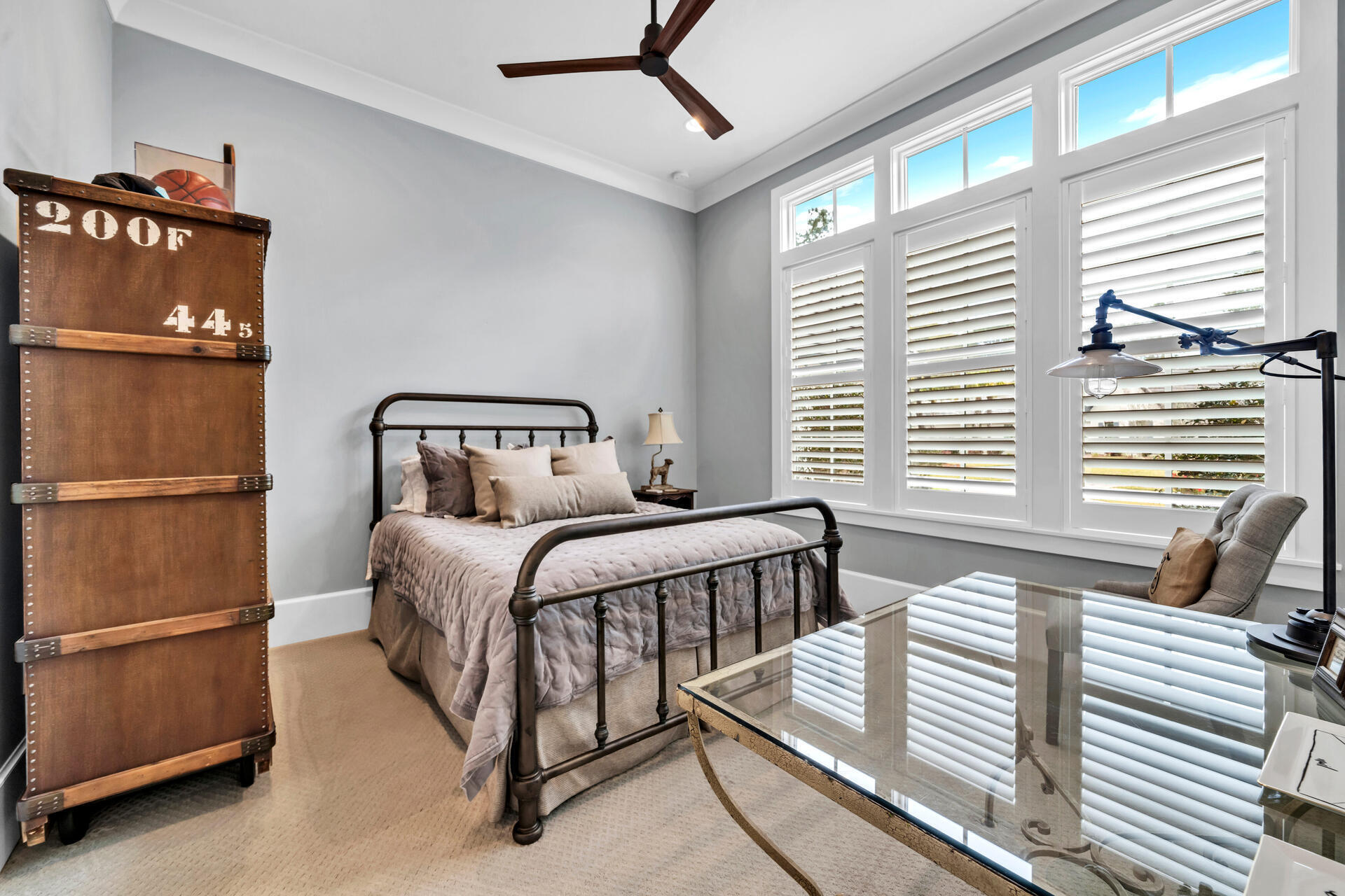 1542 N Baytowne Avenue