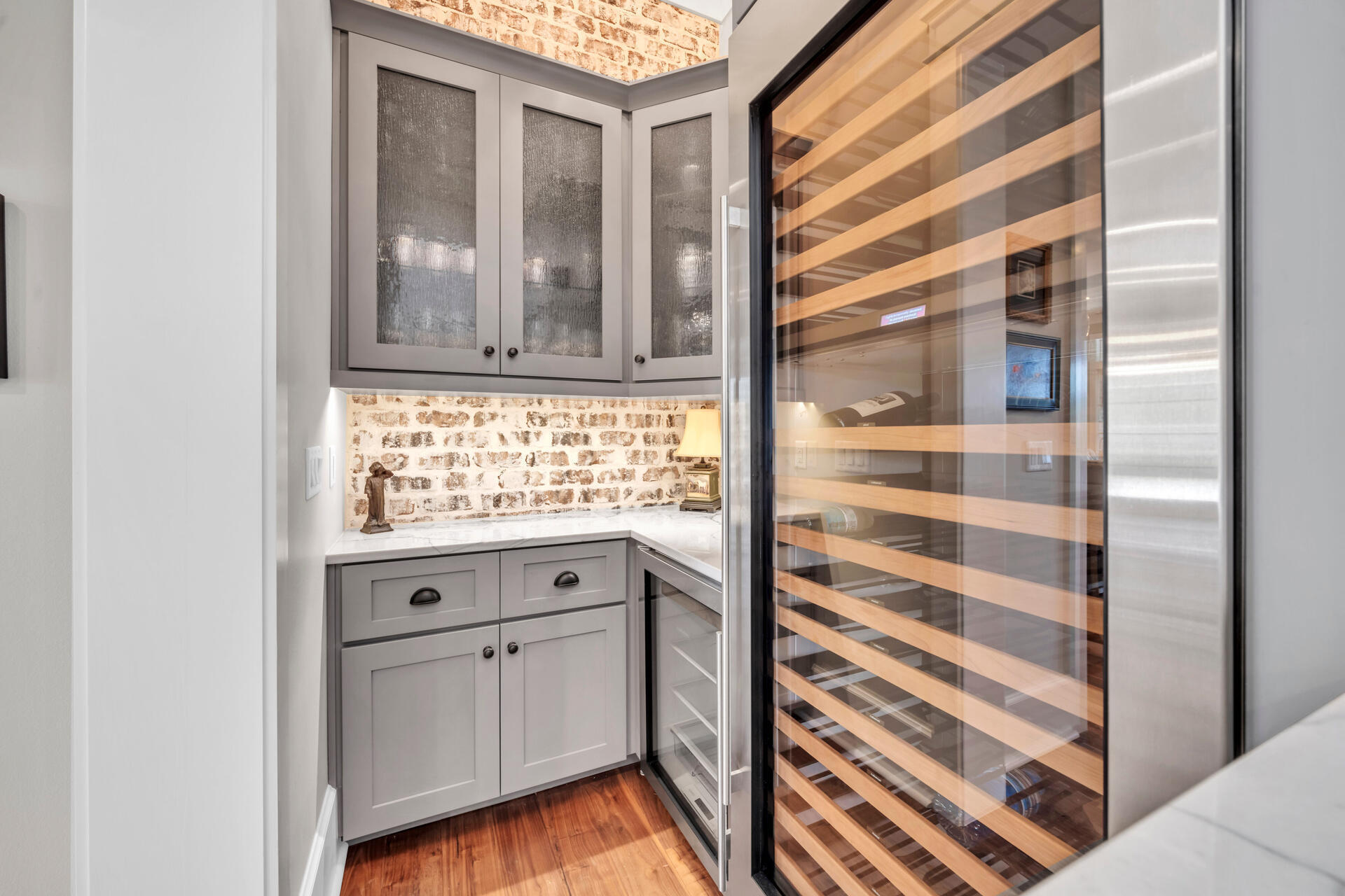 1542 N Baytowne Avenue