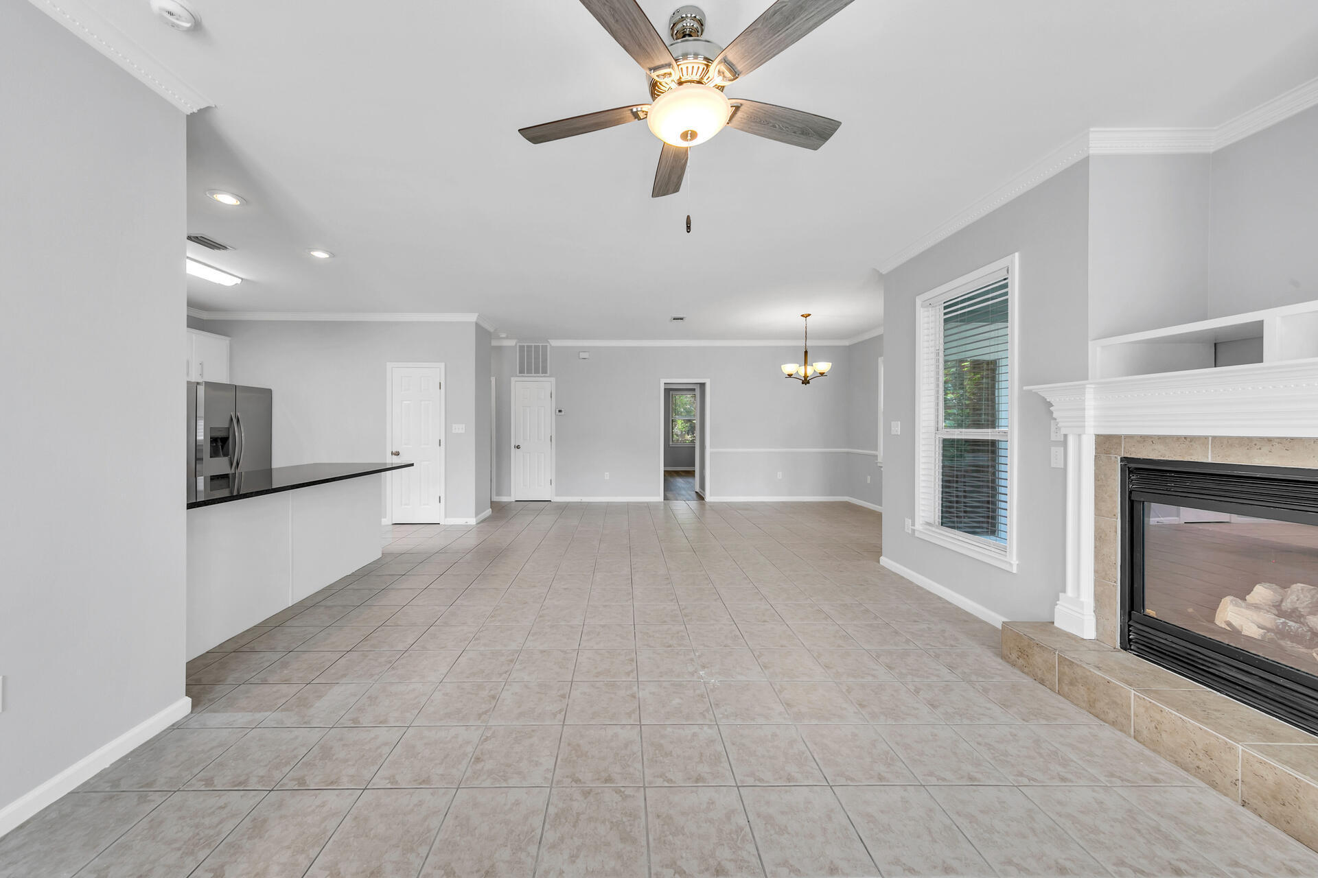 1544 N County Hwy 393