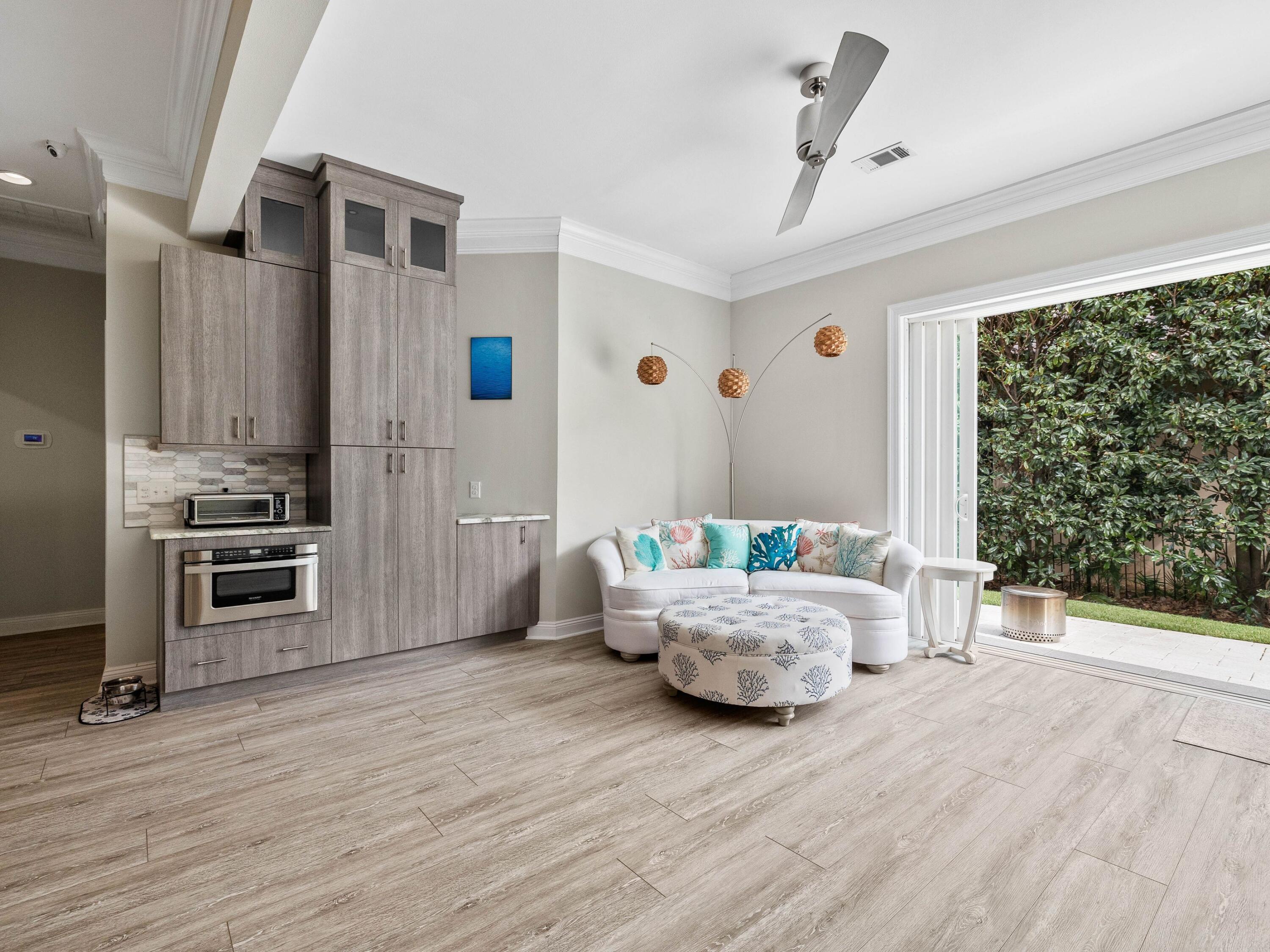 90 Emerald Ridge