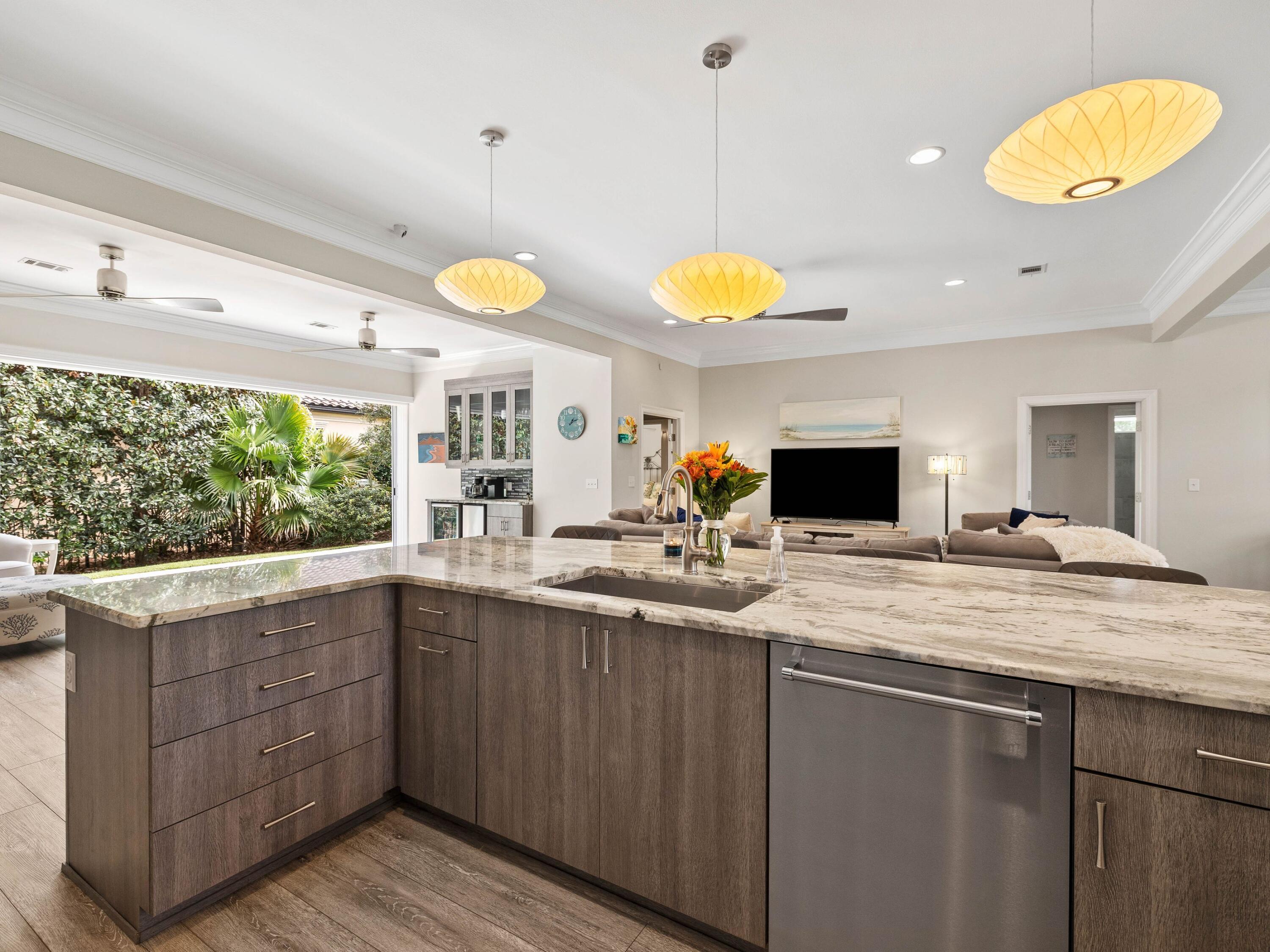 90 Emerald Ridge