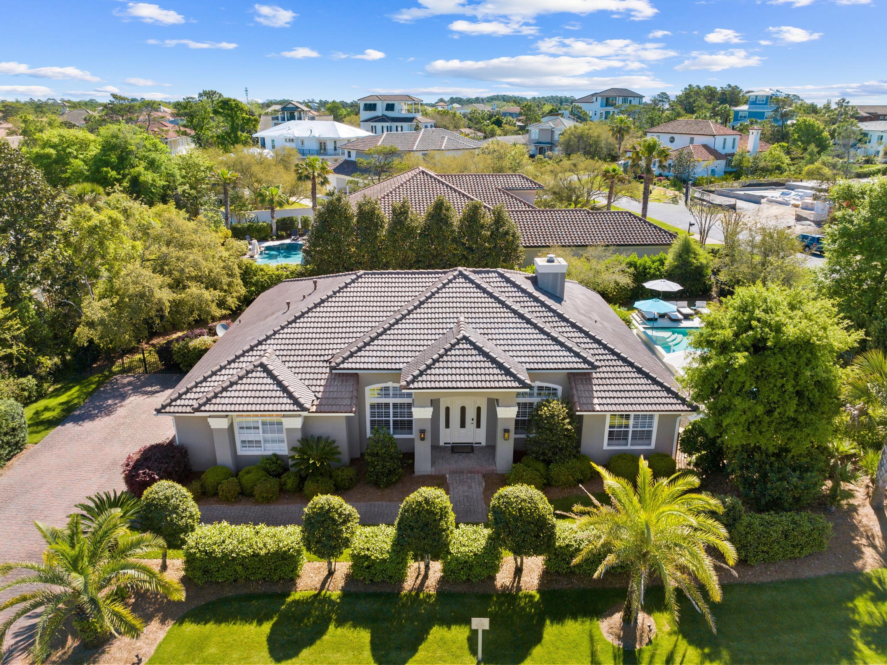 90 Emerald Ridge