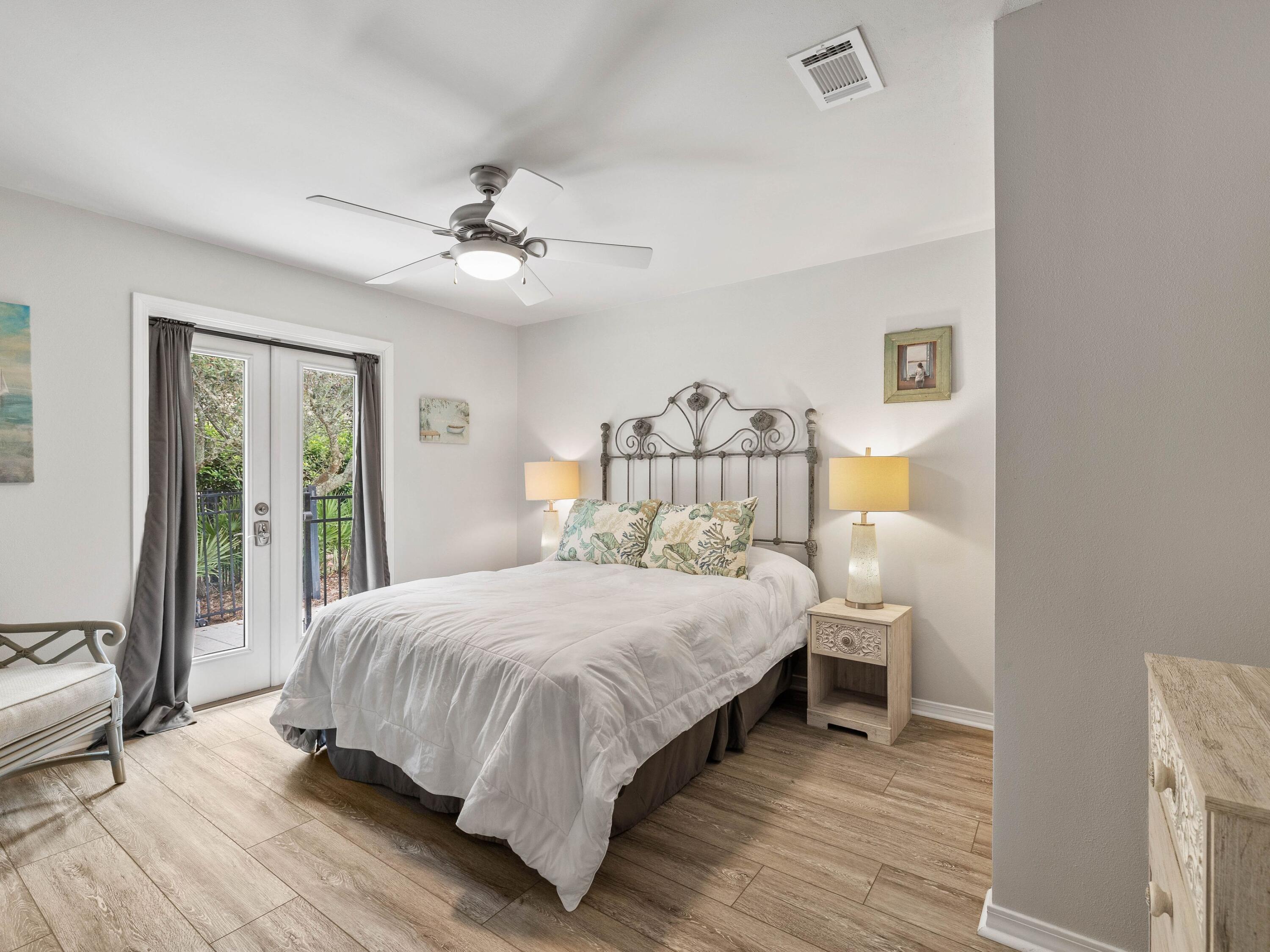 90 Emerald Ridge
