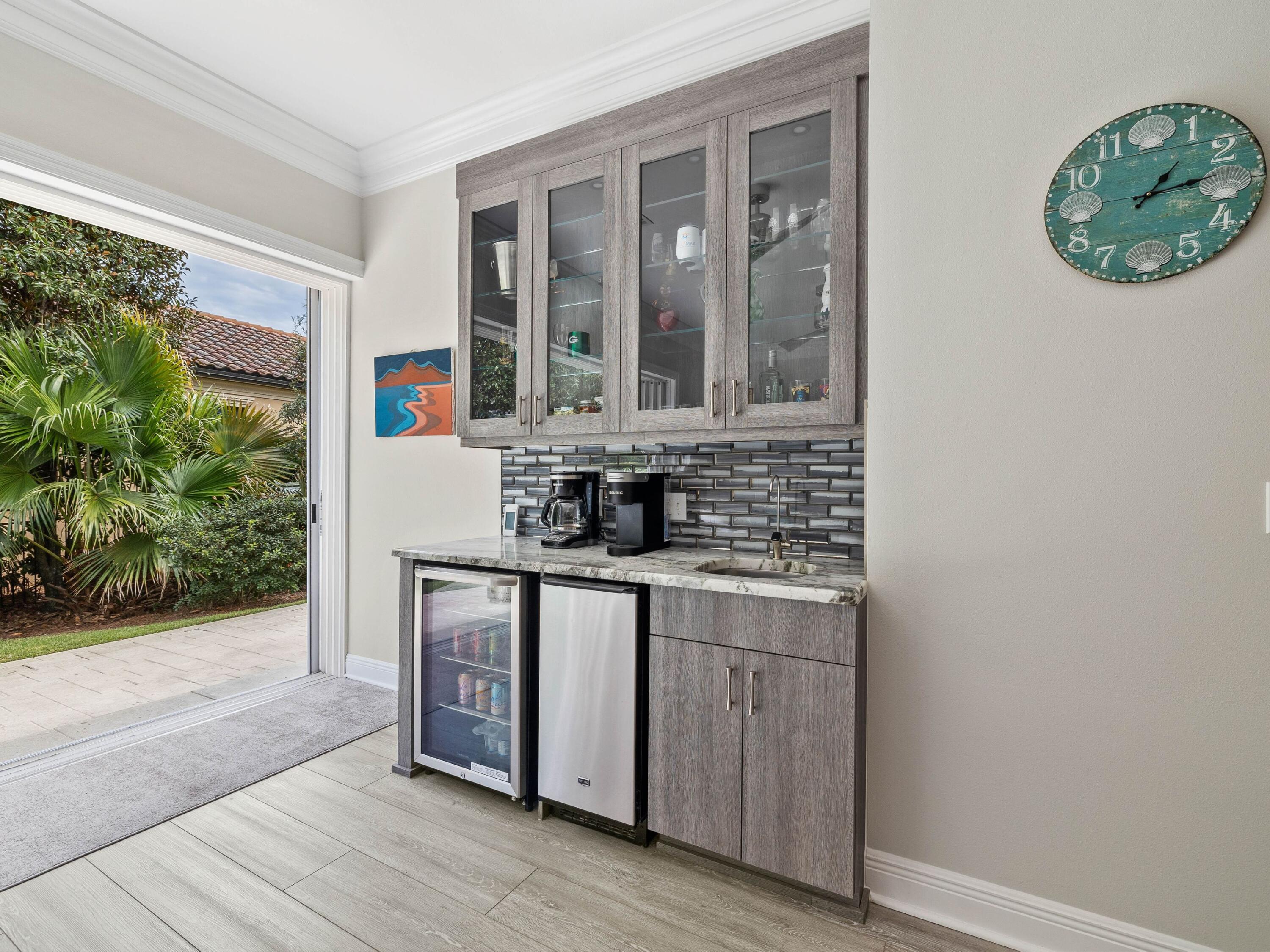 90 Emerald Ridge