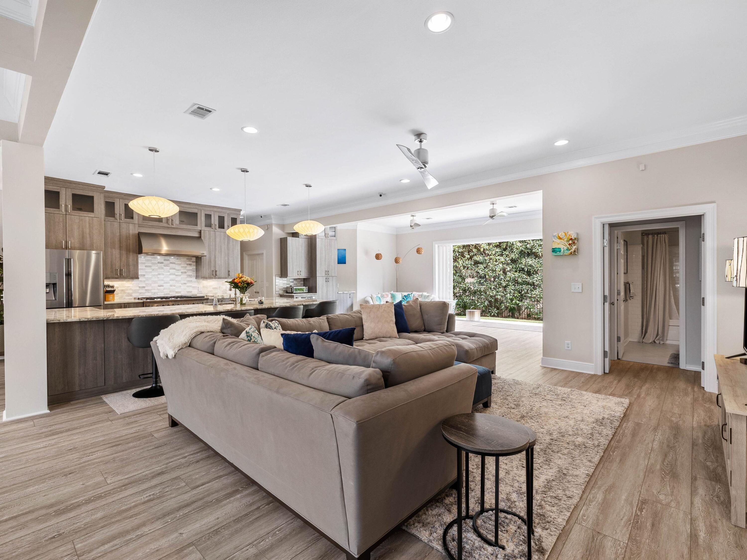 90 Emerald Ridge