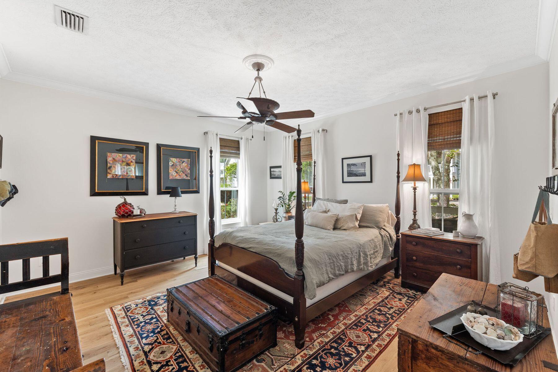 320 Wood Beach Drive