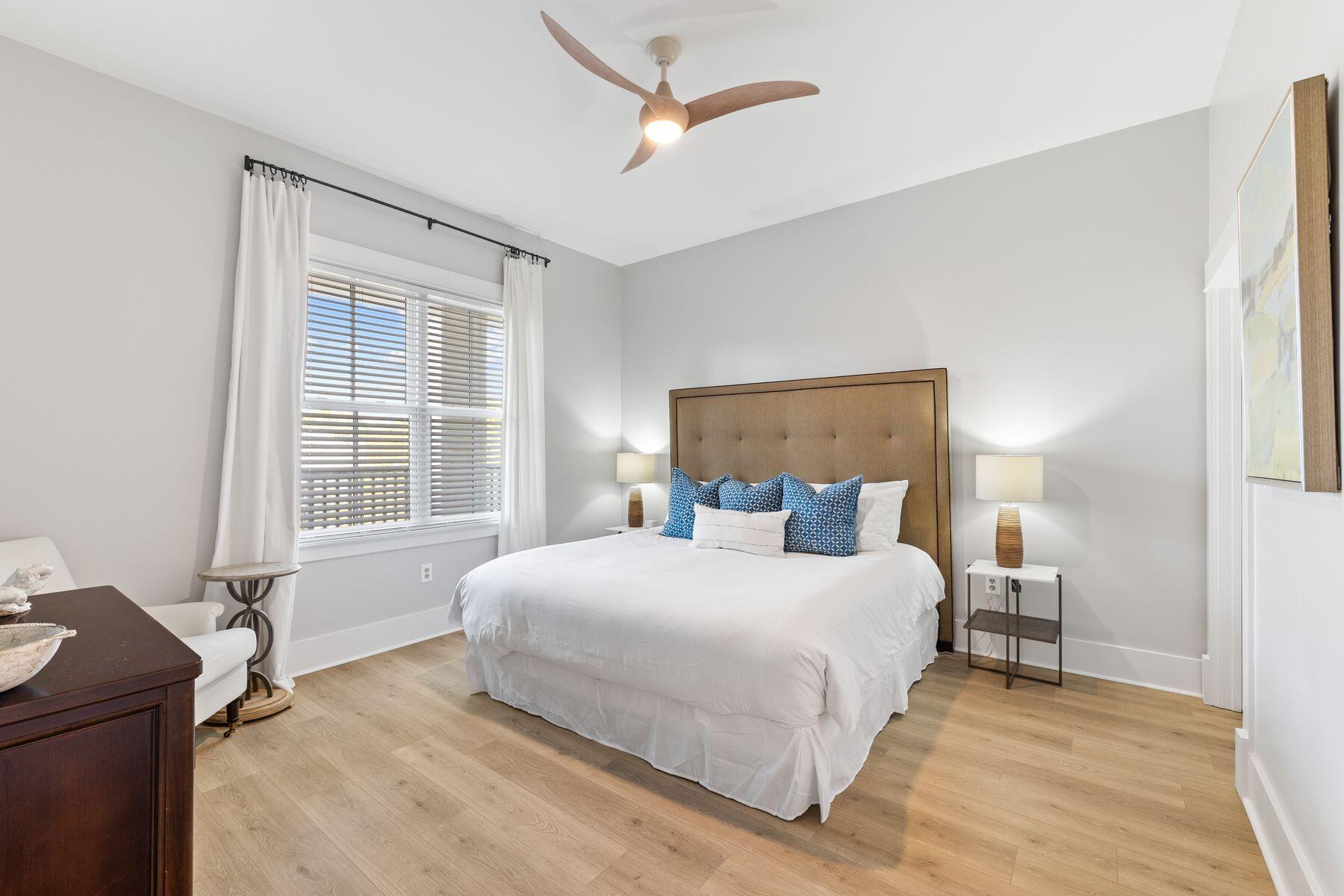 2050 W County Hwy 30A, #M1-309