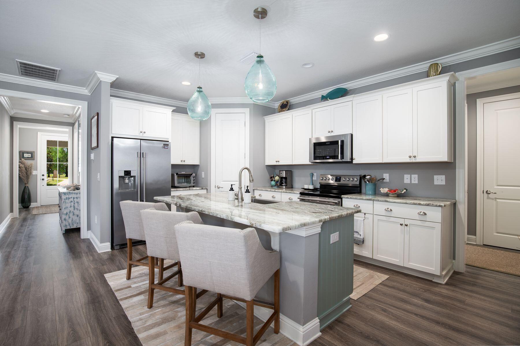 123 Oyster Boulevard