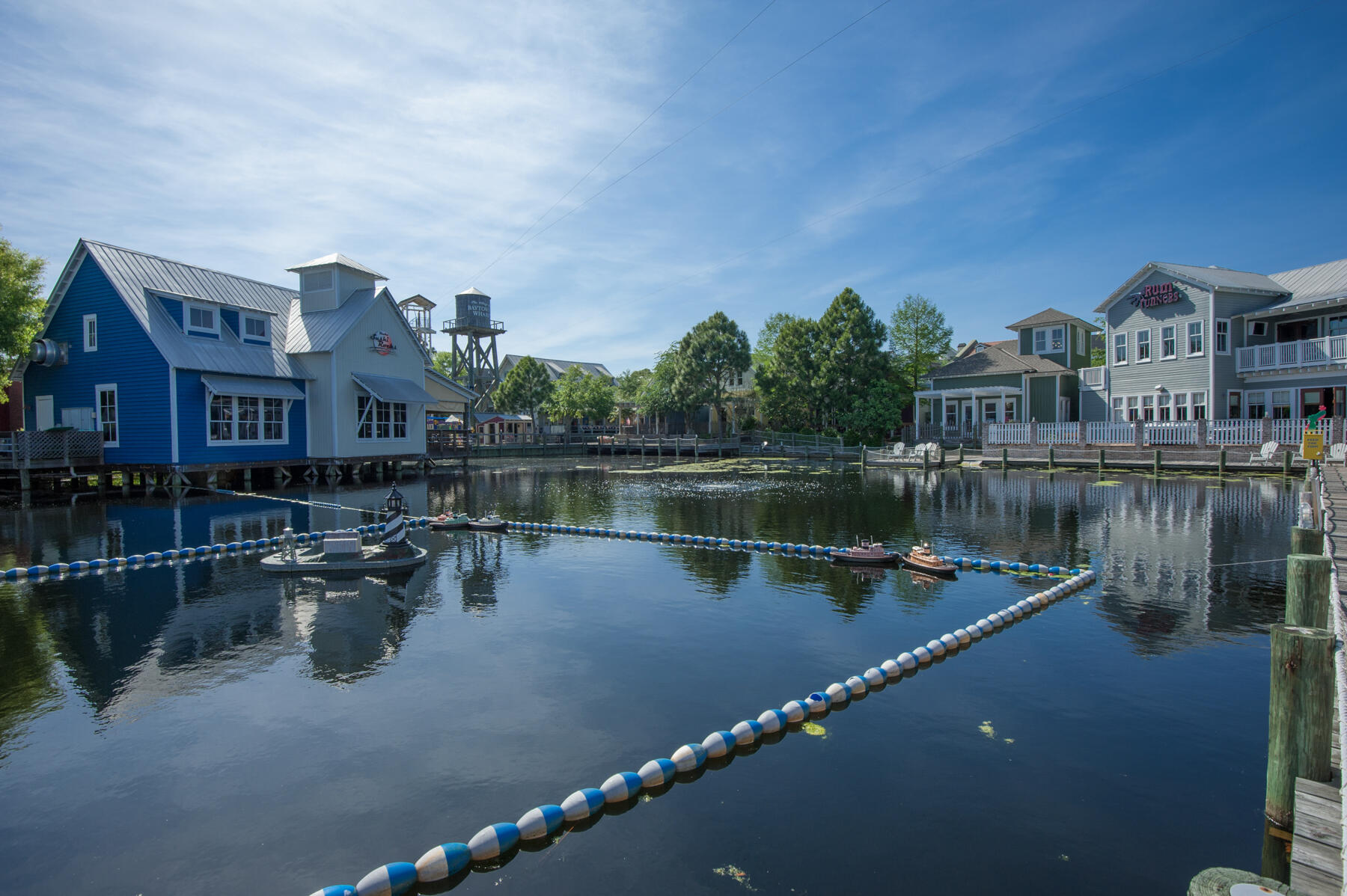 9100 Baytowne Wharf Boulevard, 270/272