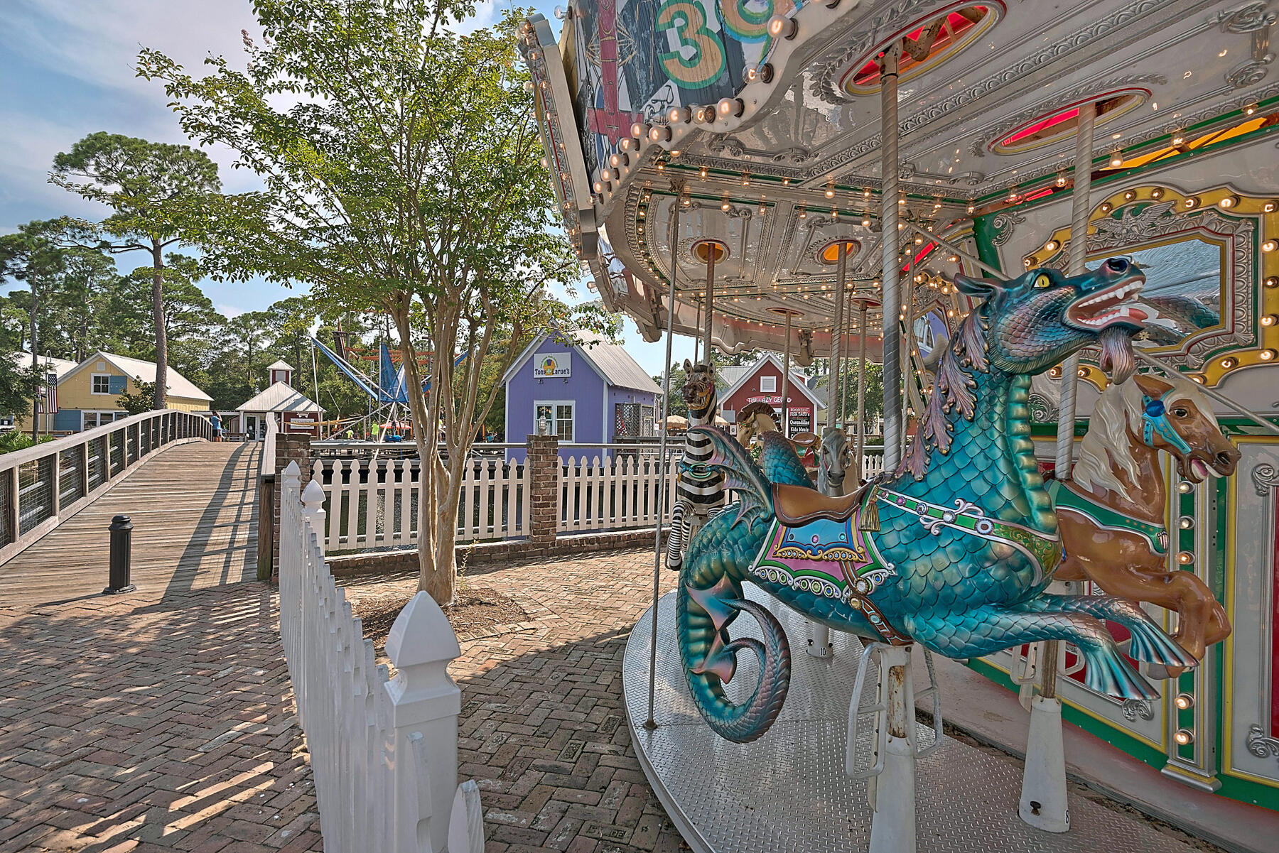 9100 Baytowne Wharf Boulevard, 270/272