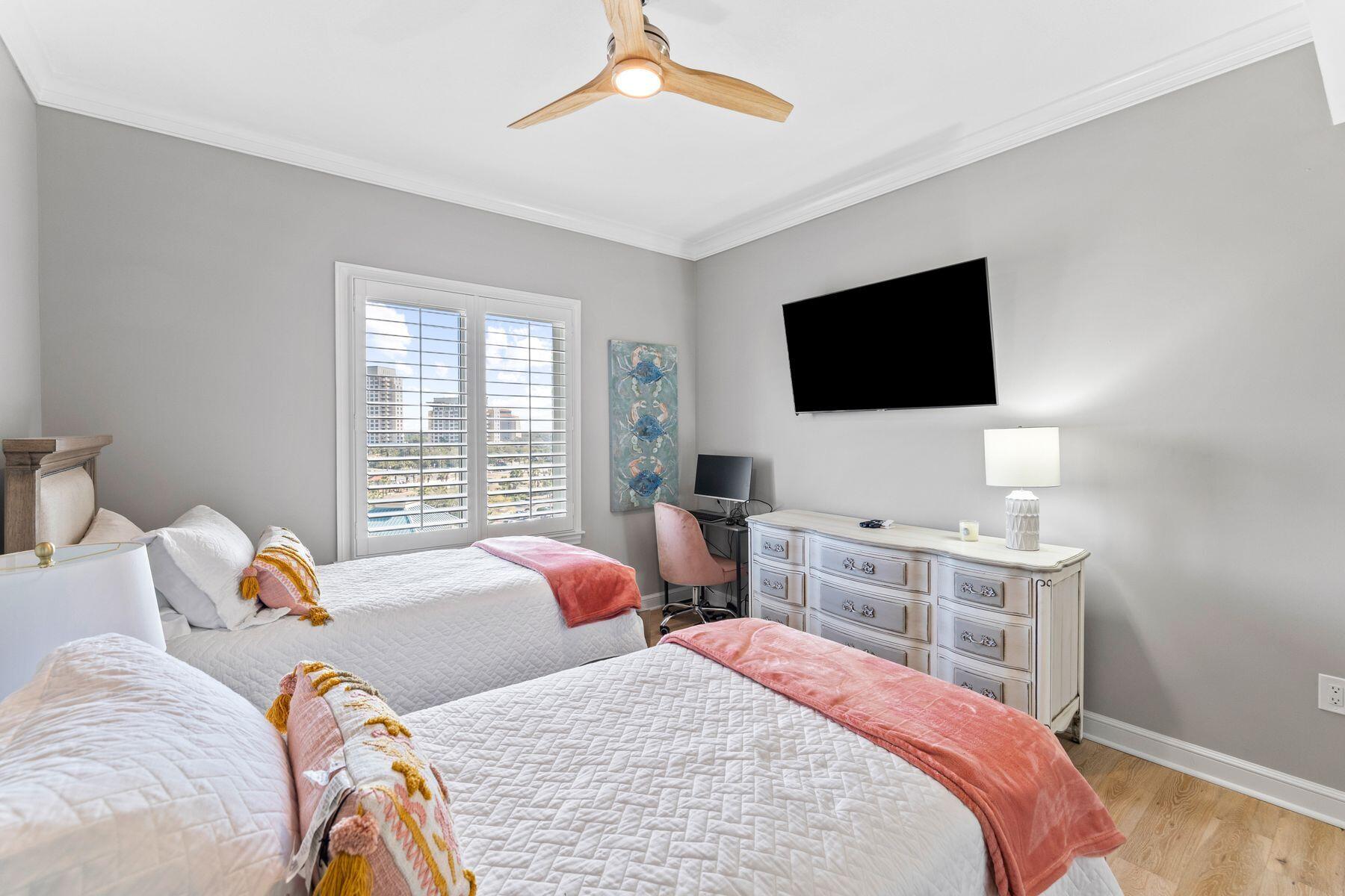 4522 Southwinds Drive, 4522