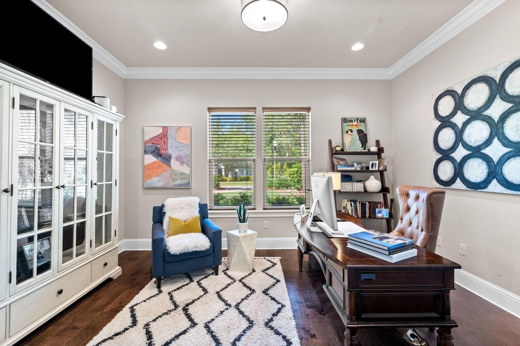 1430 E Baytowne Circle