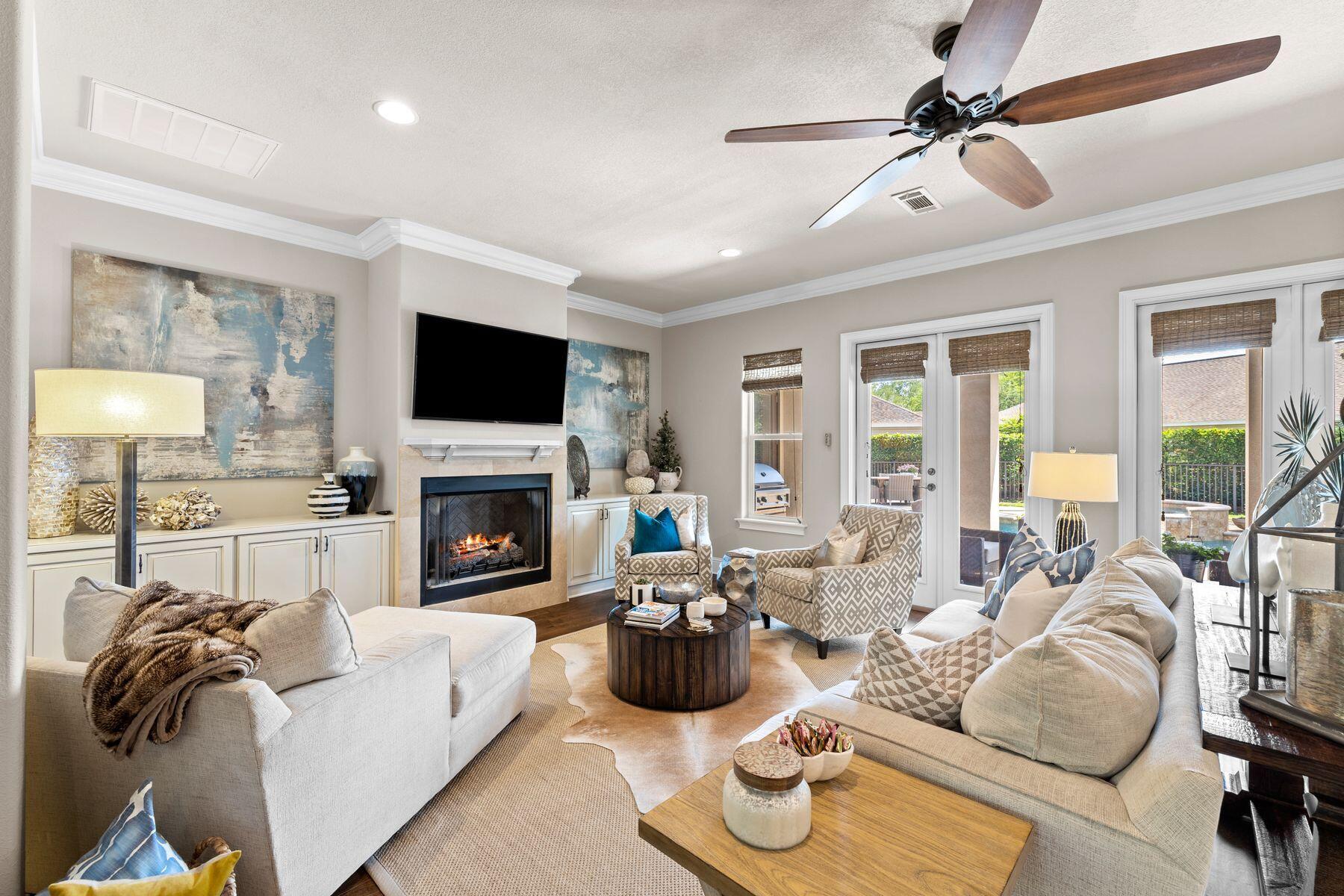 1430 E Baytowne Circle