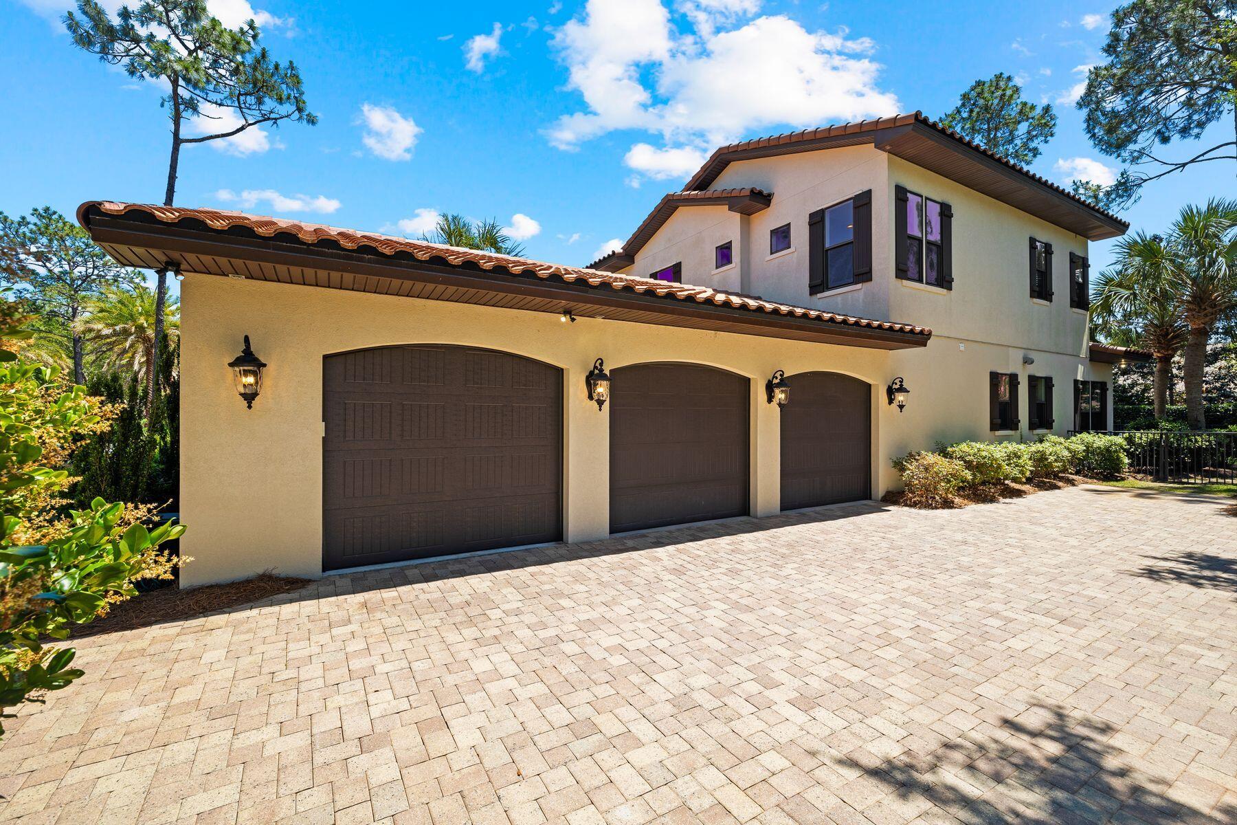 1430 E Baytowne Circle