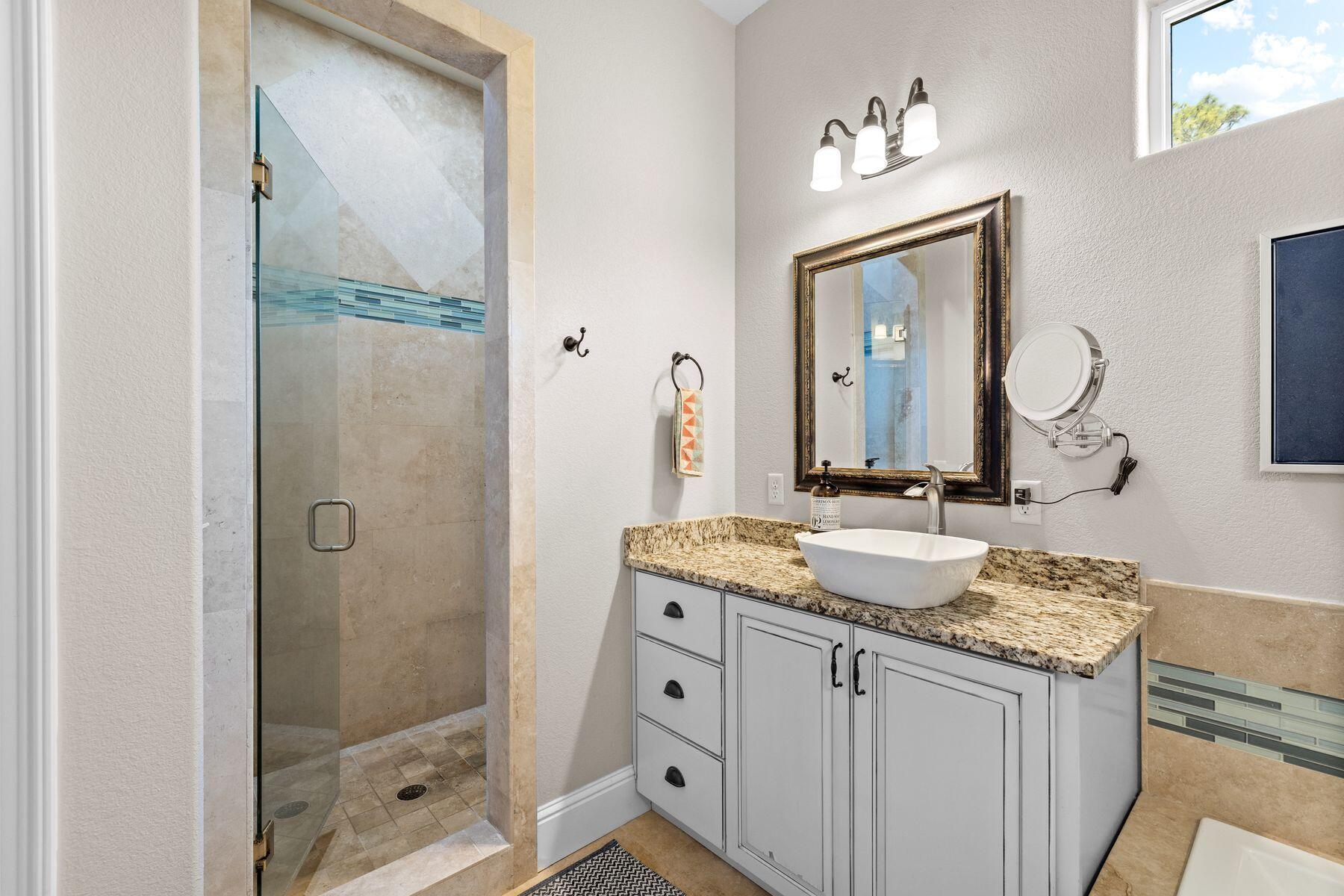 1430 E Baytowne Circle