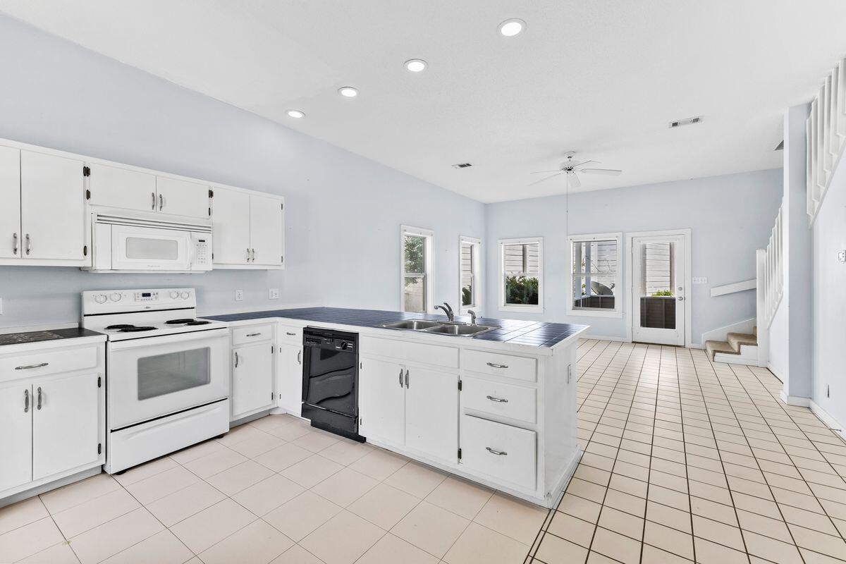 1964 S County Highway 83