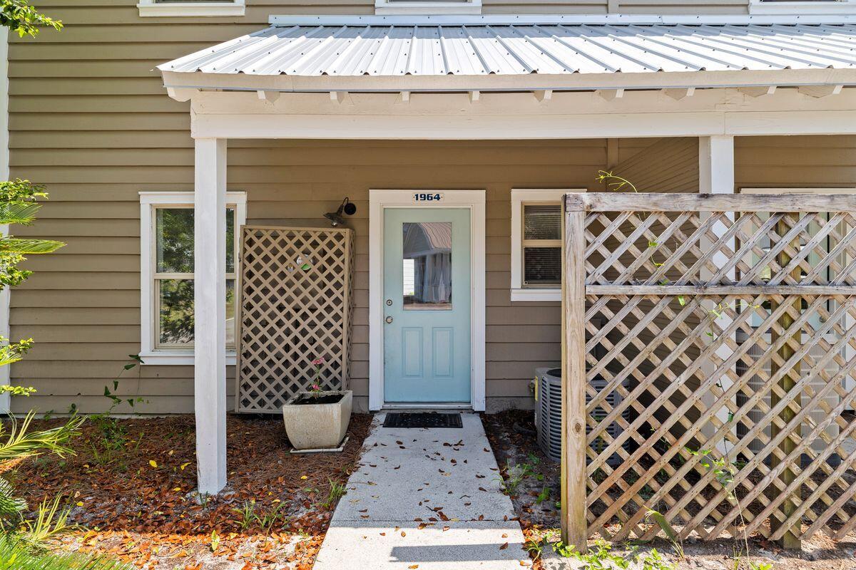 1964 S County Highway 83