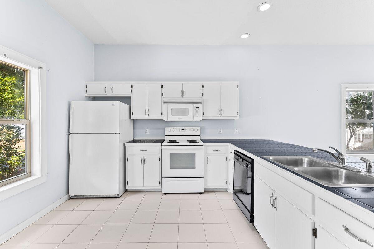 1964 S County Highway 83