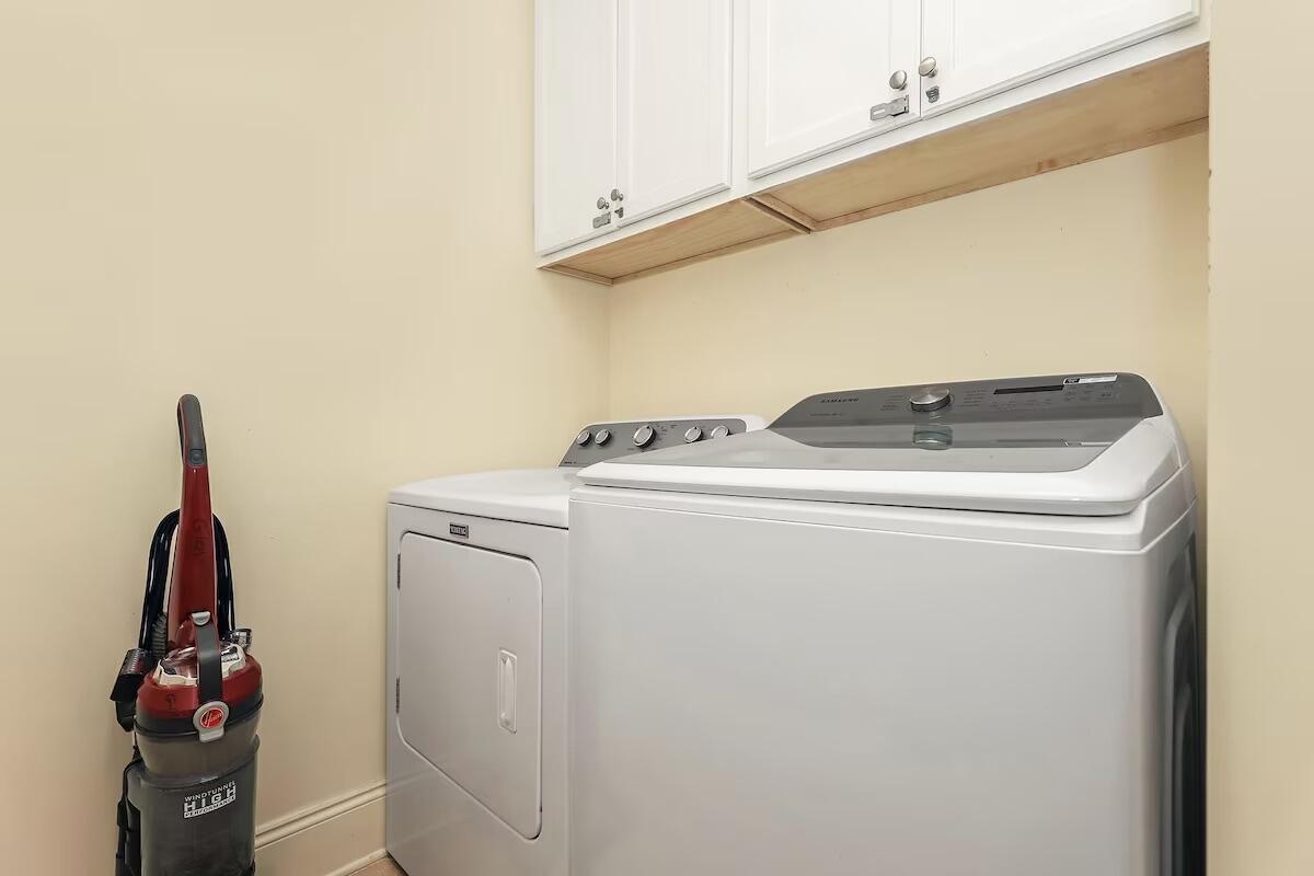 2421 W CO HWY 30A, G101