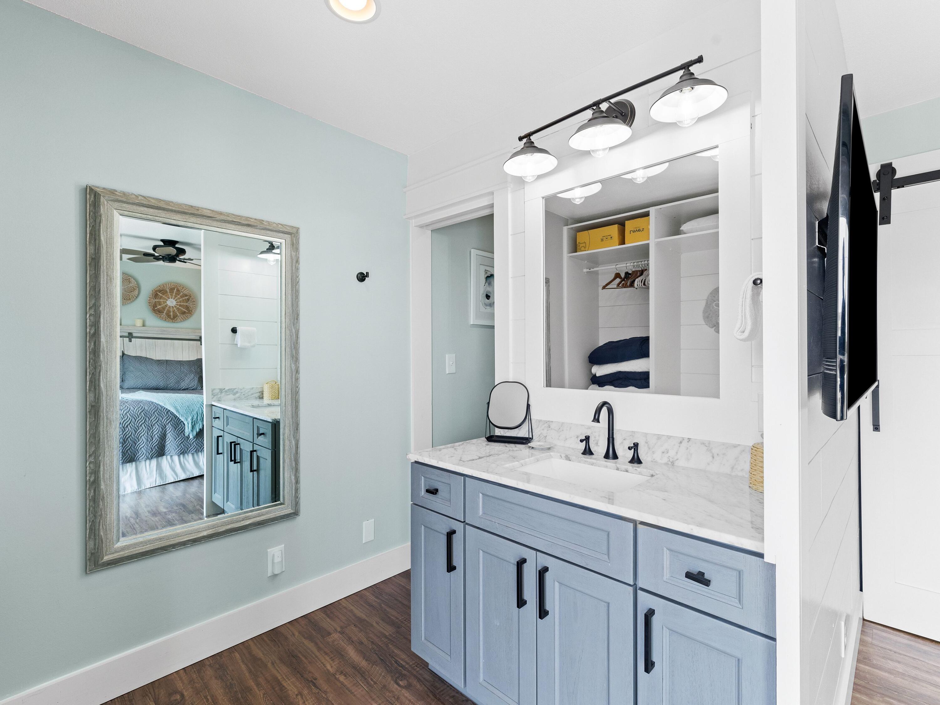 229 Blue Mountain Road, 103