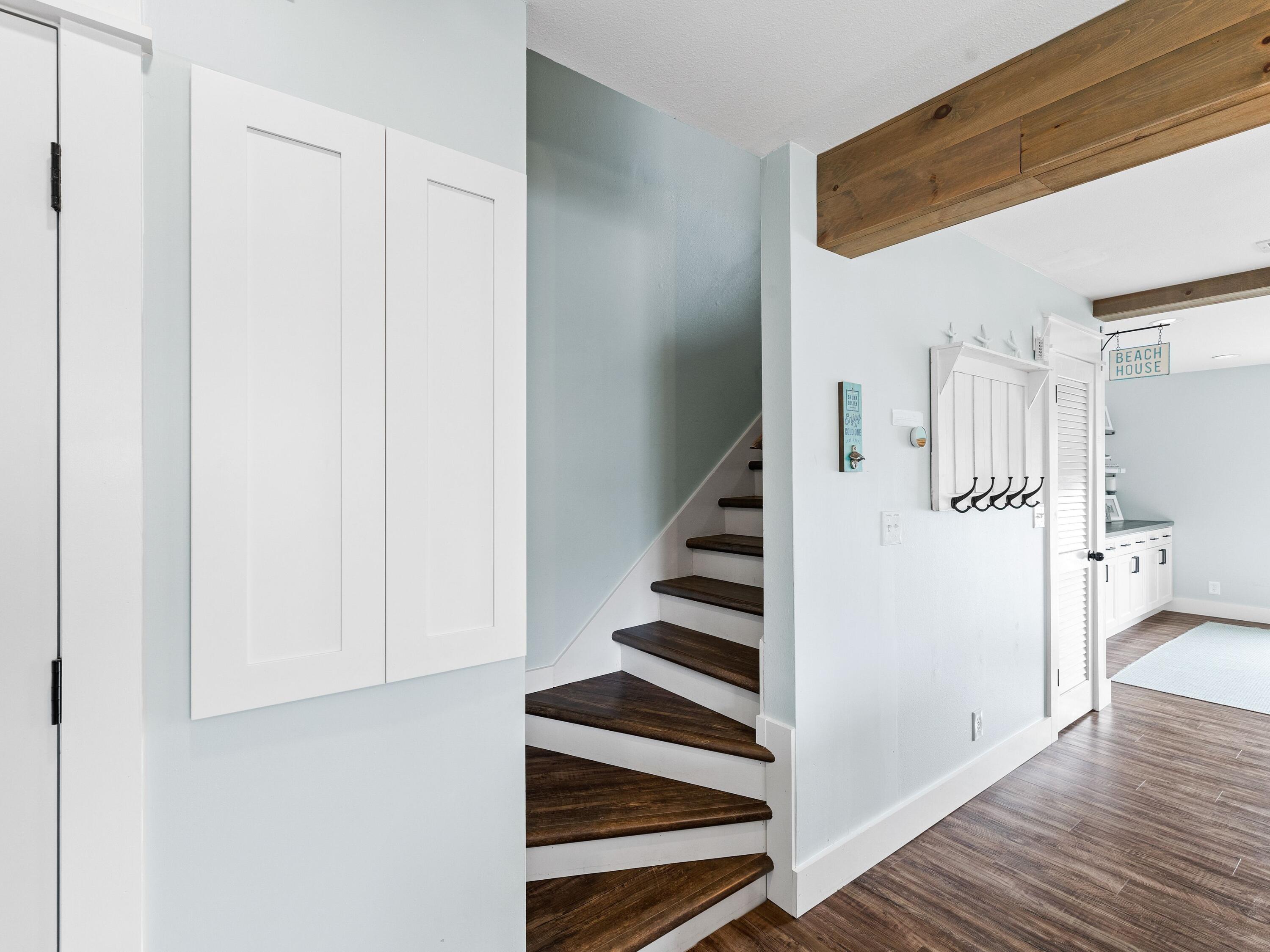 229 Blue Mountain Road, 103