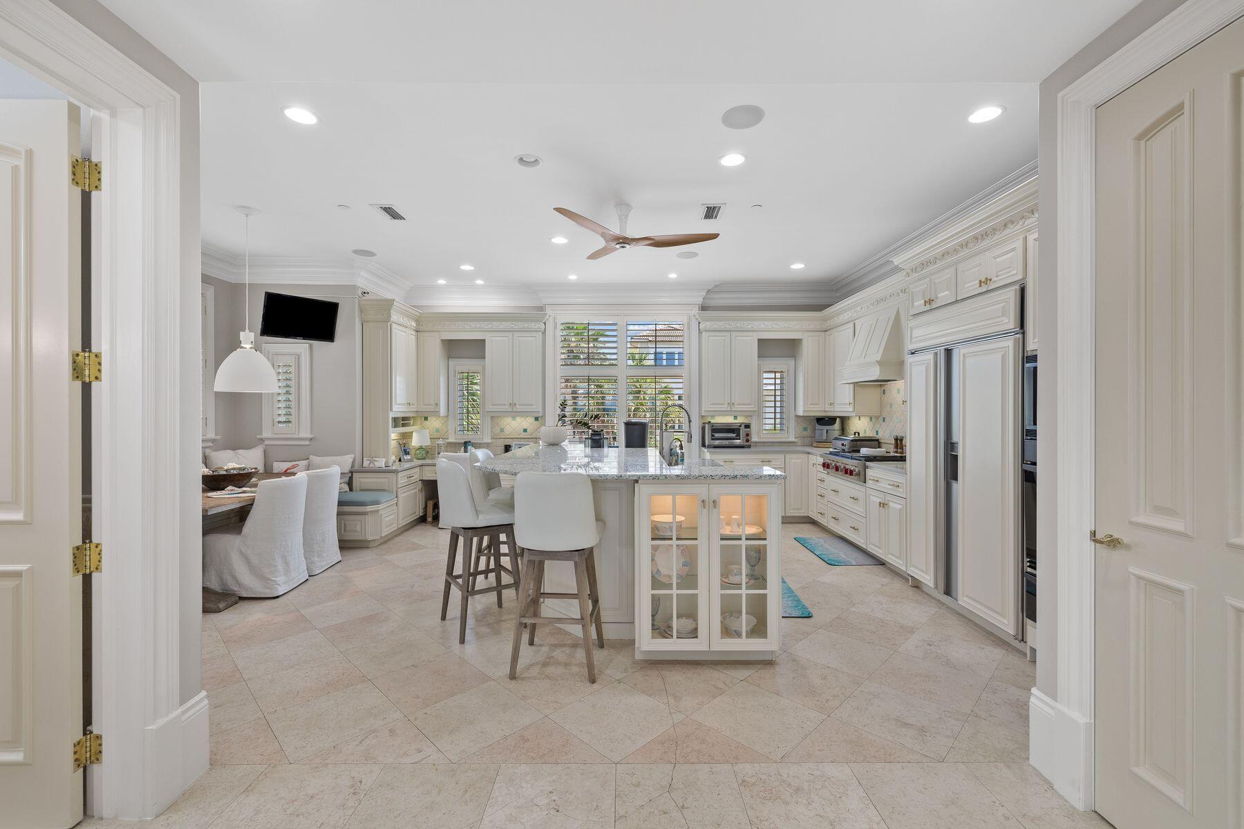 4726 Ocean Boulevard