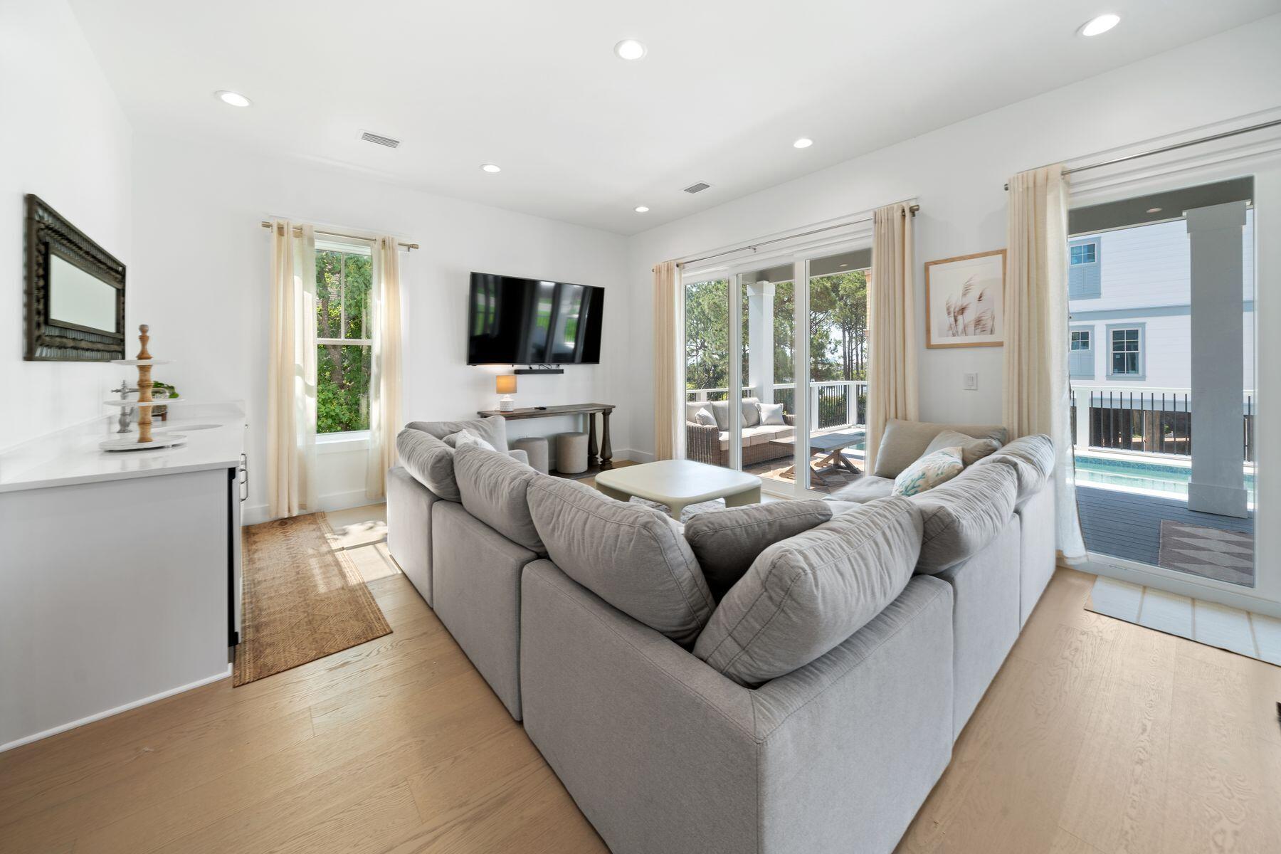 98 Woodward Drive