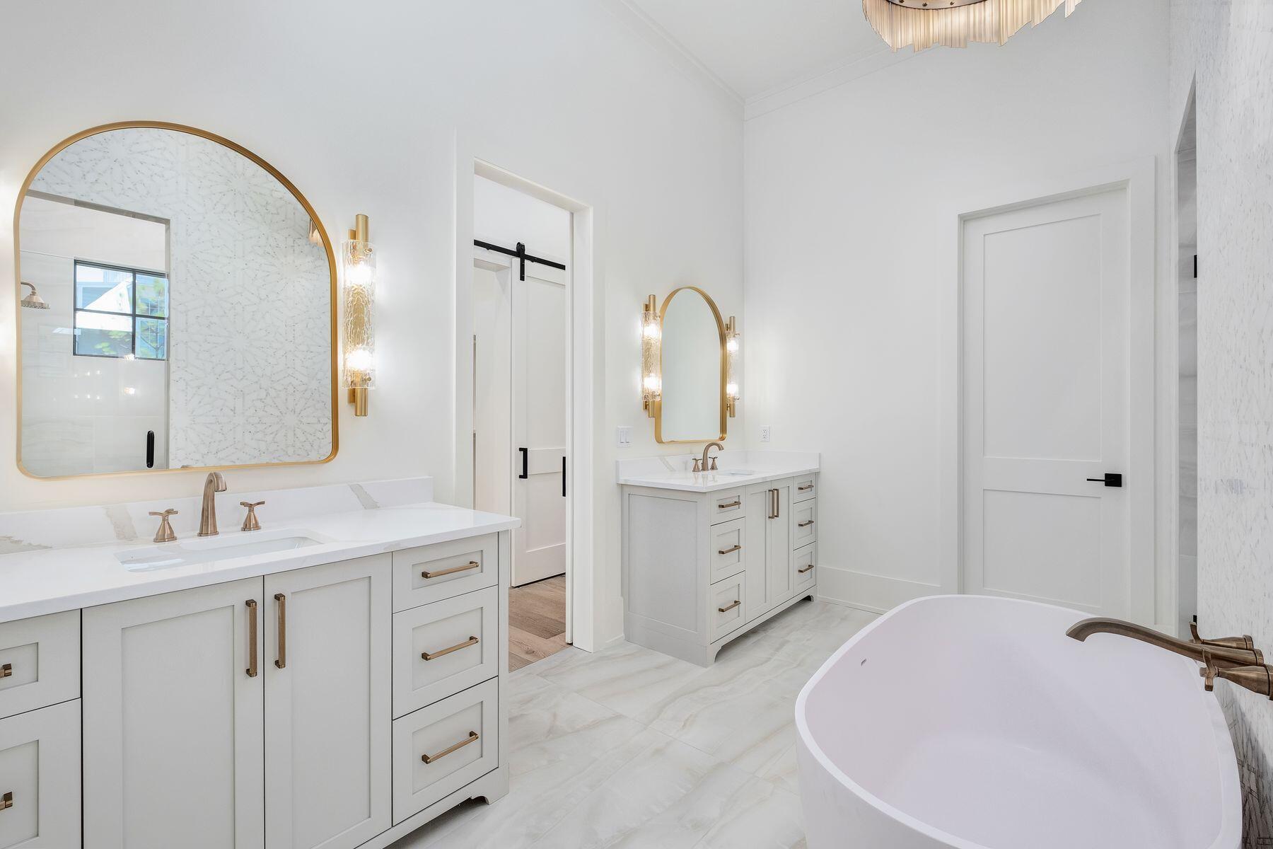 3015 E County Road 30A